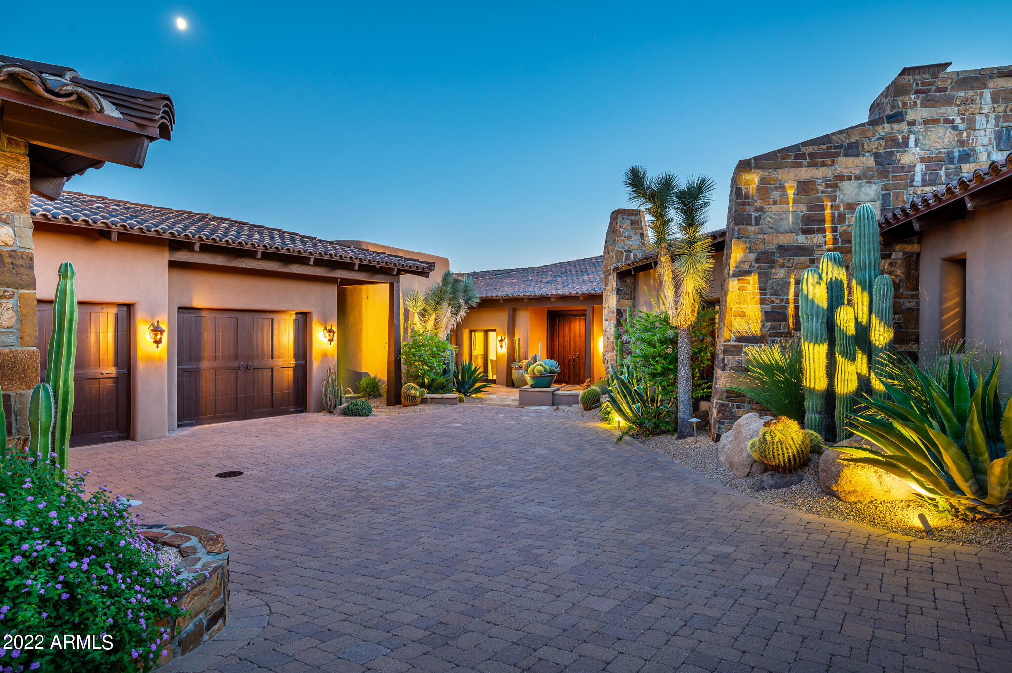 DESERT MOUNTAIN - Residential
