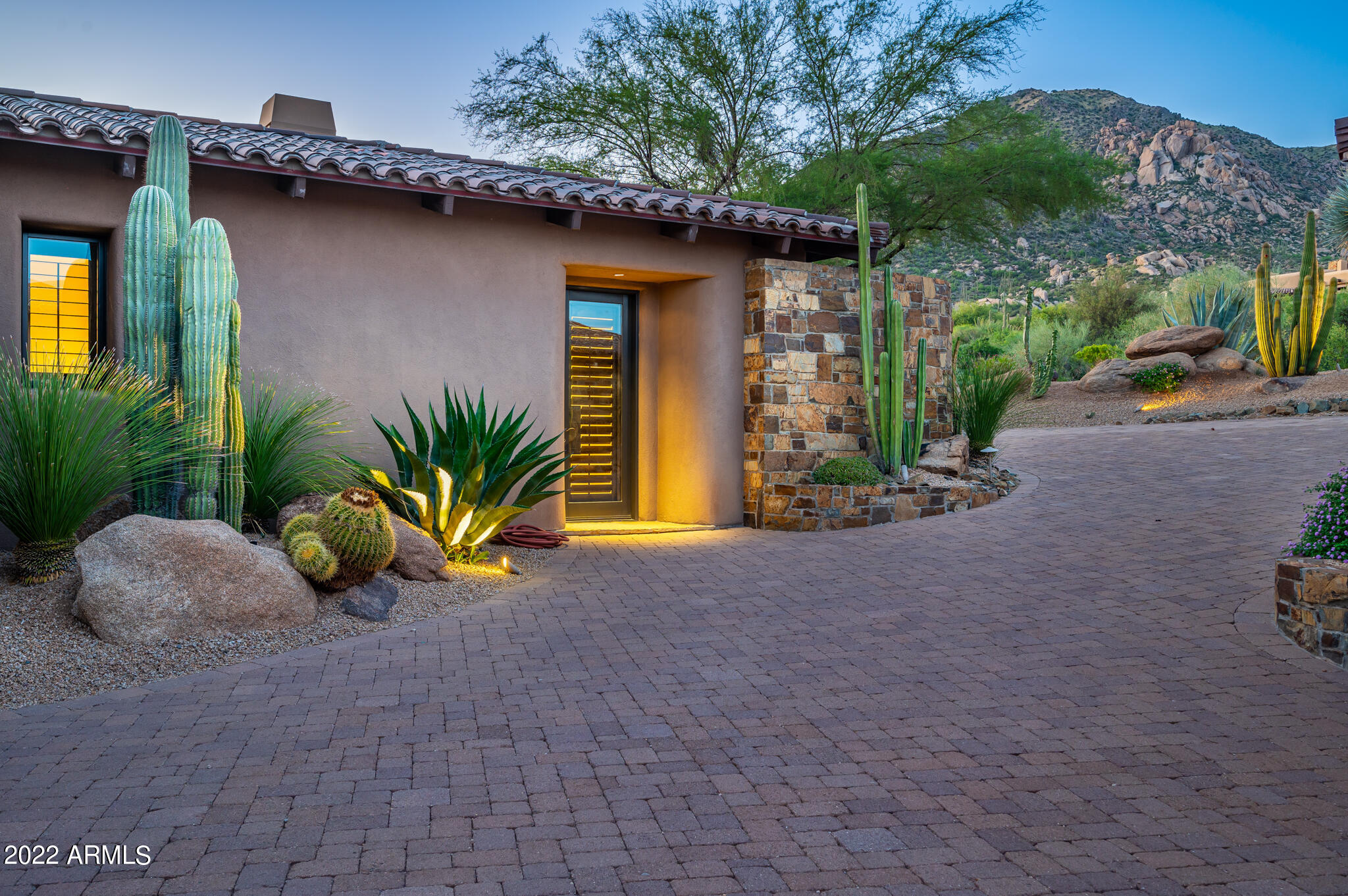 DESERT MOUNTAIN - Residential