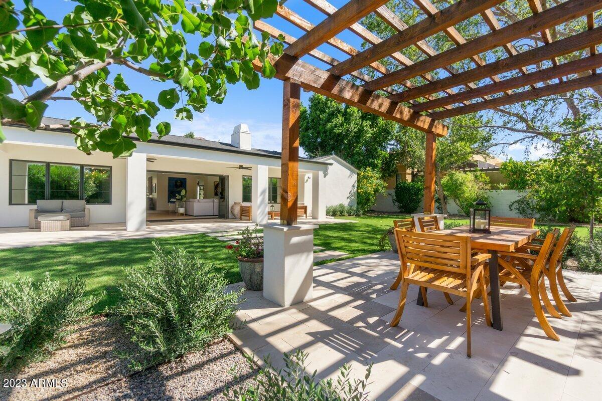 LAFAYETTE VILLA 5 - Residential