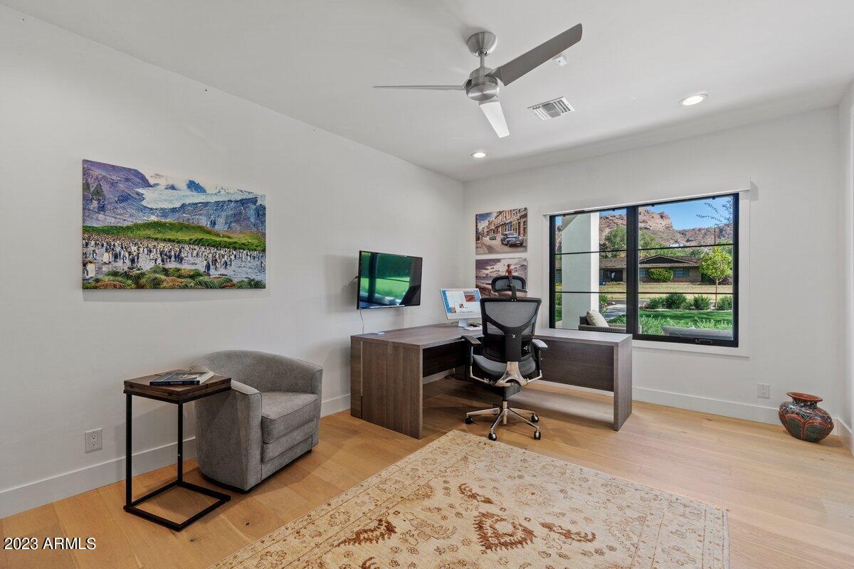LAFAYETTE VILLA 5 - Residential