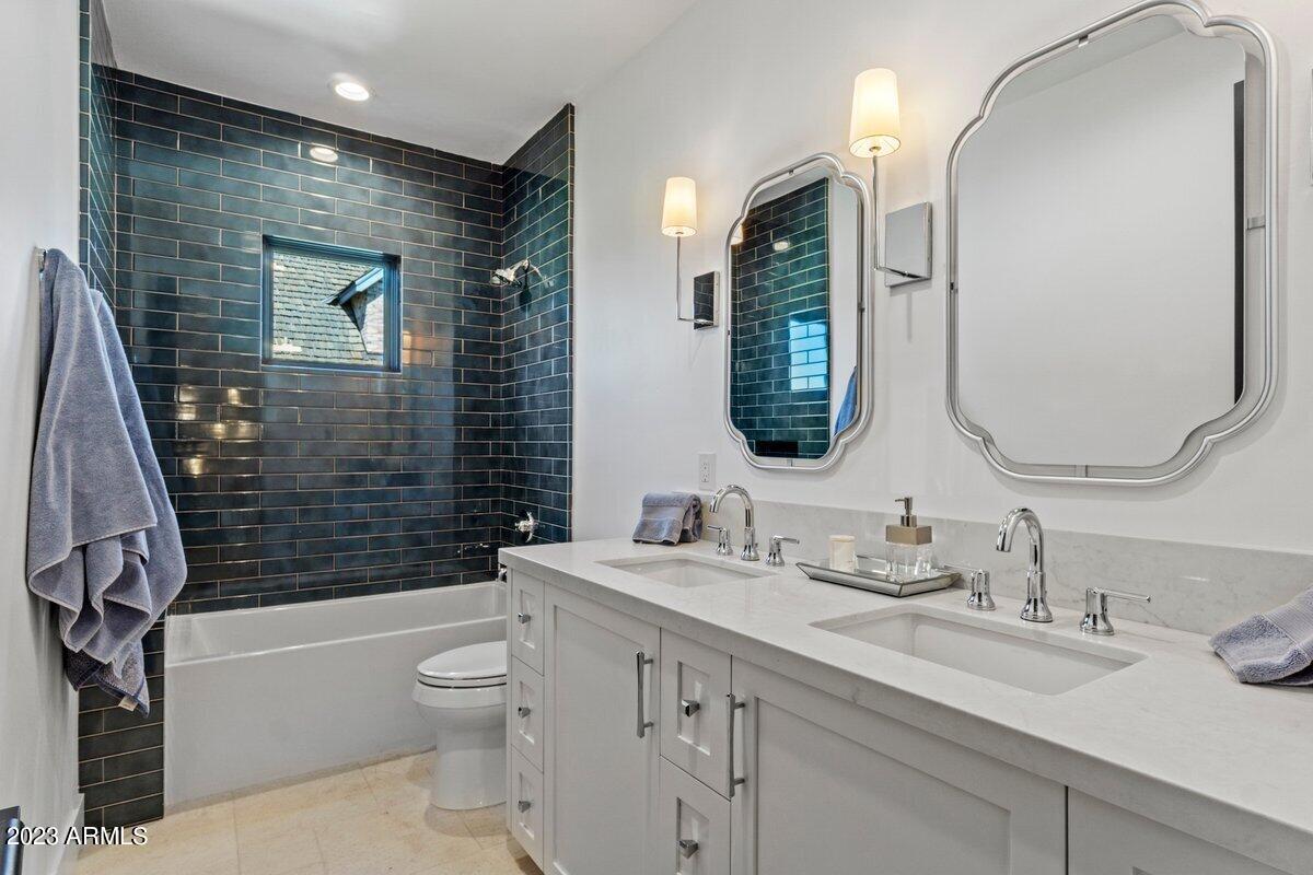 LAFAYETTE VILLA 5 - Residential