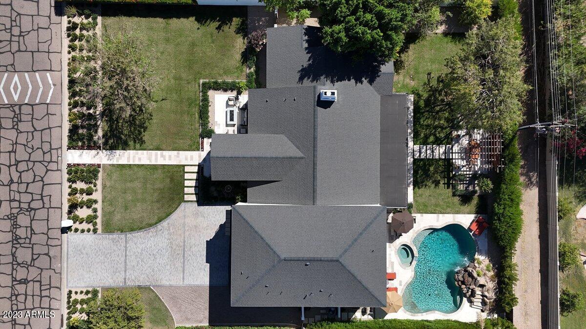 LAFAYETTE VILLA 5 - Residential