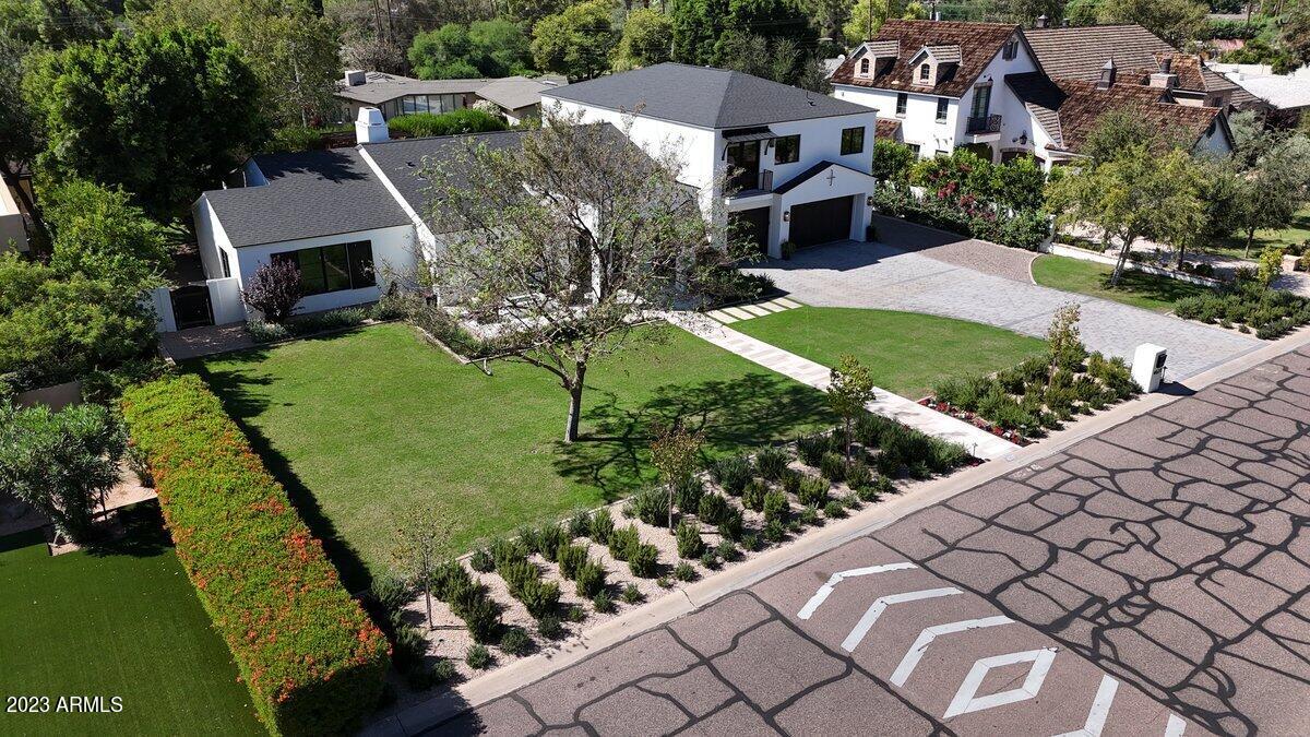 LAFAYETTE VILLA 5 - Residential