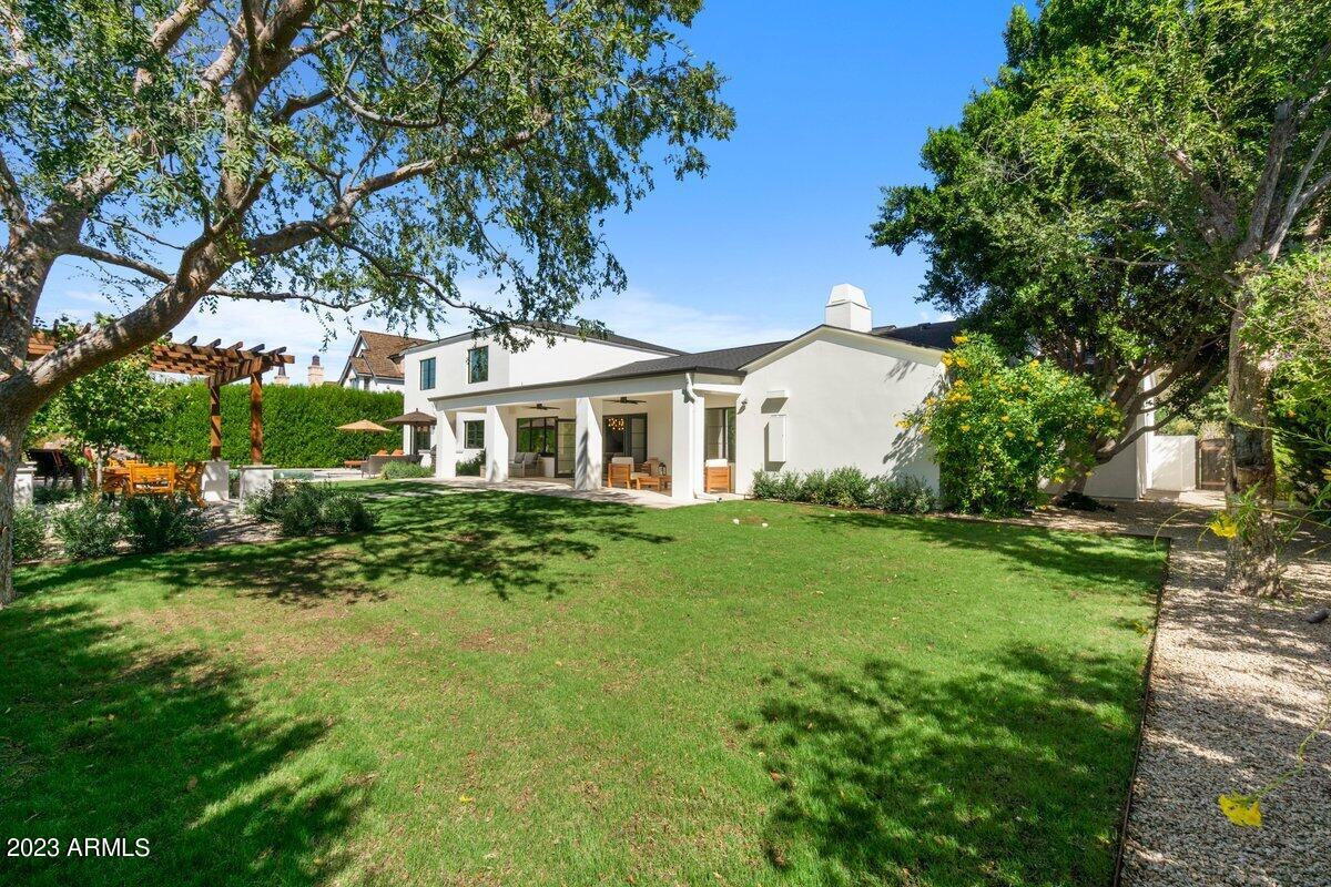 LAFAYETTE VILLA 5 - Residential