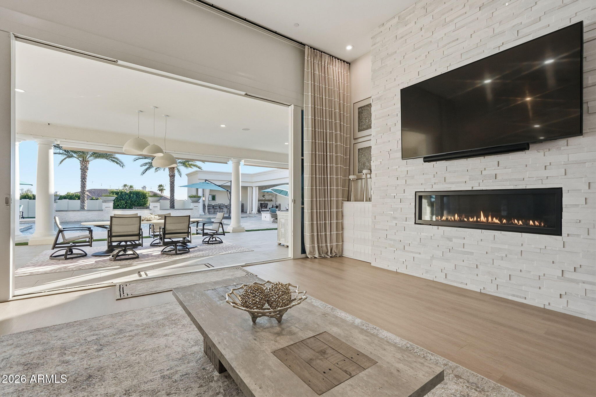 Metes % Bounds - Residential