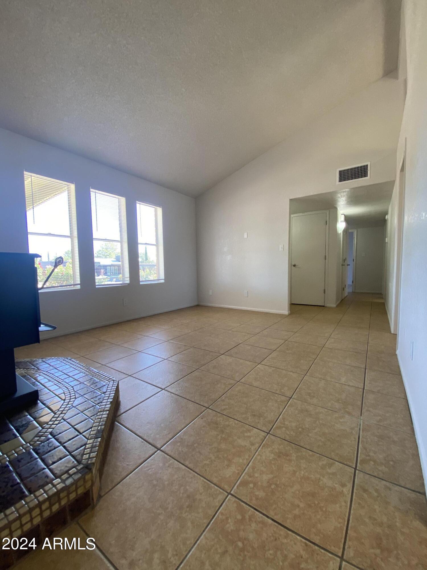 THE MEADOWS - Residential