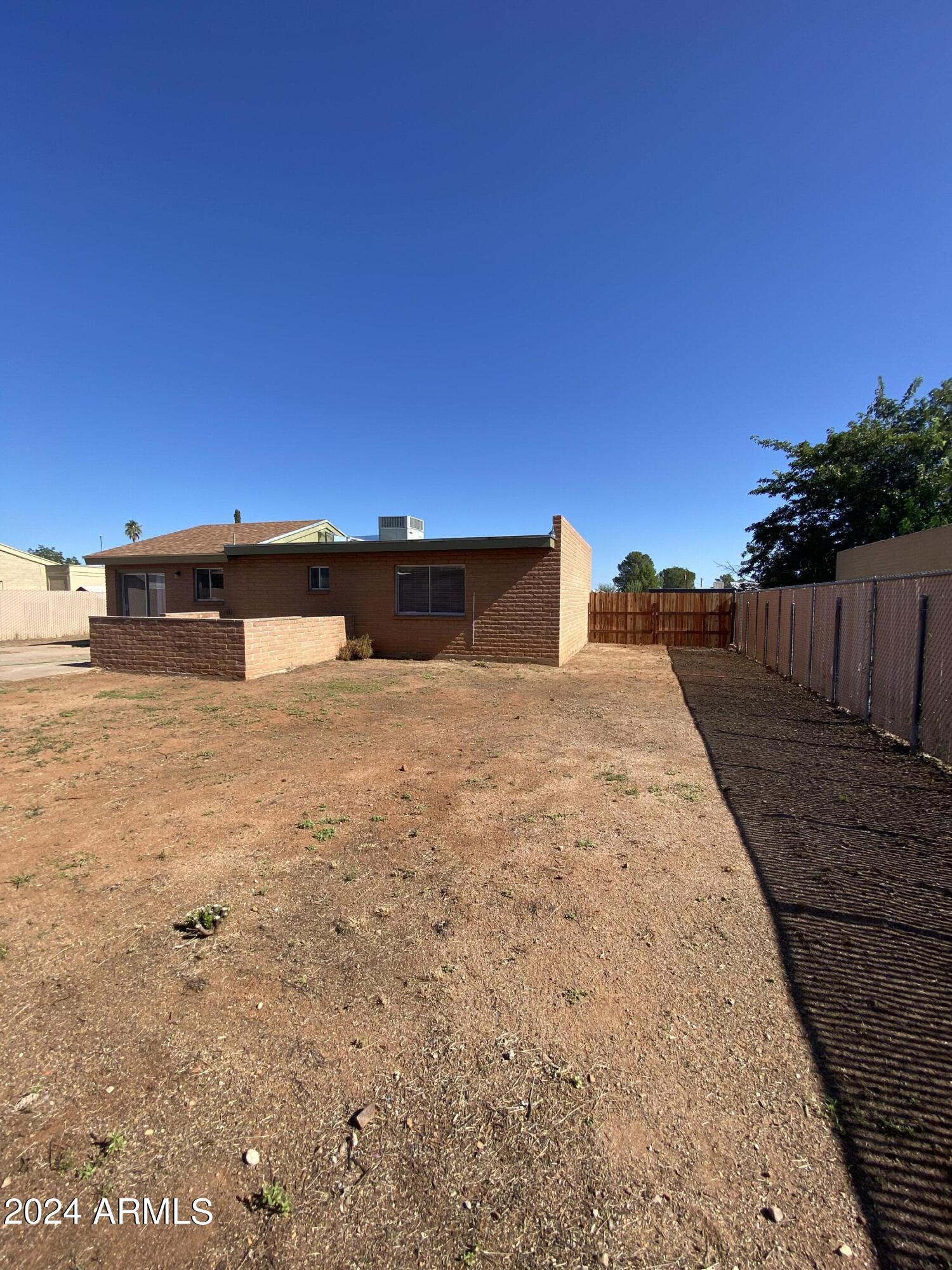 THE MEADOWS - Residential