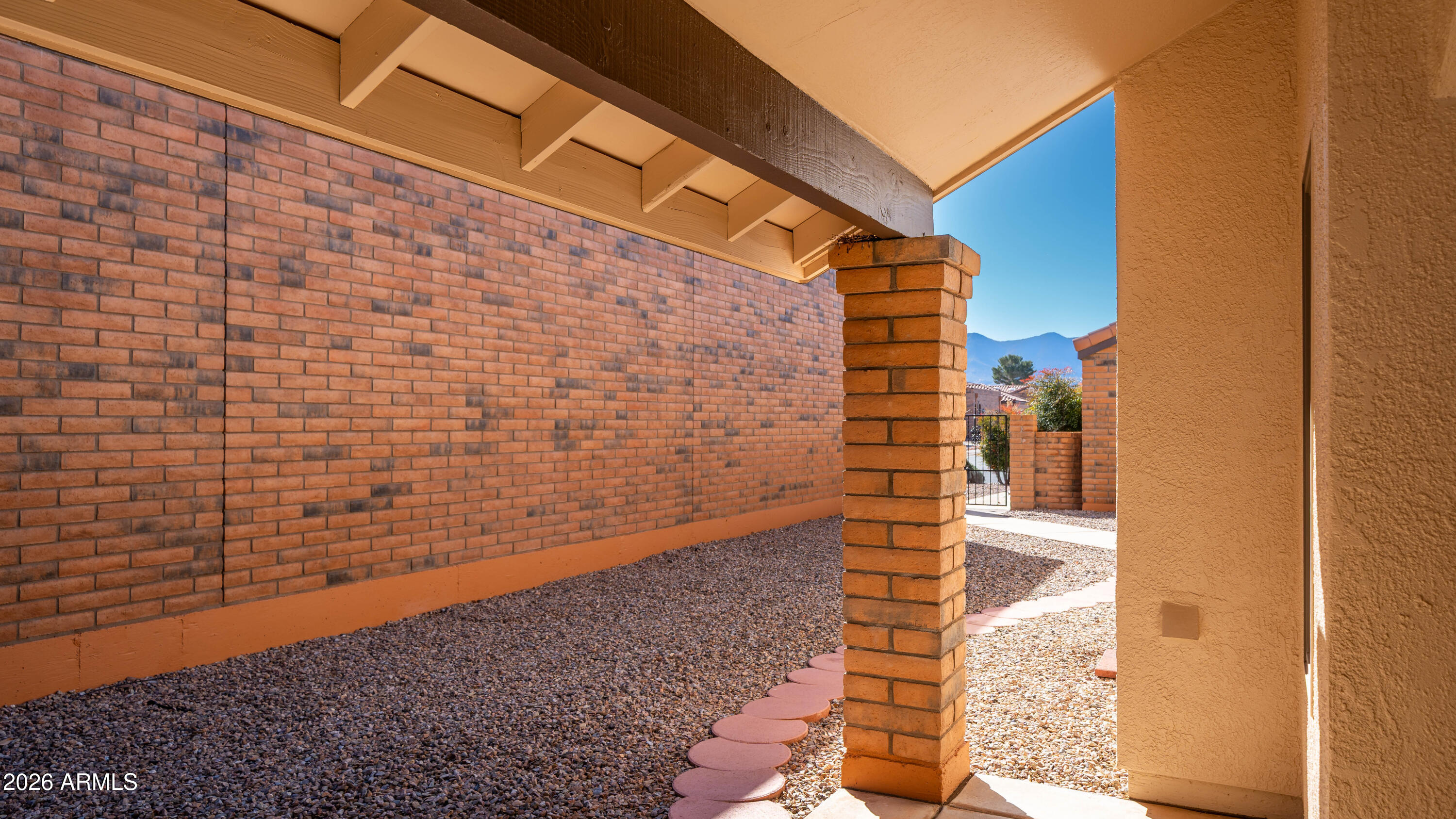 MISSION SHADOWS - Residential