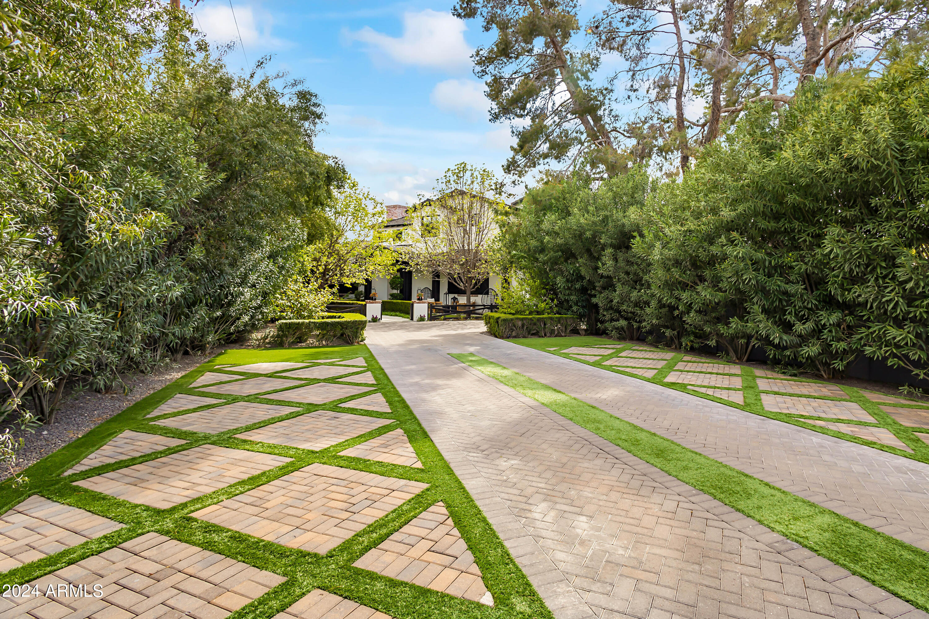 INGLESIDE CLUB TRACT LOTS 16-39 & 130-150 - Residential