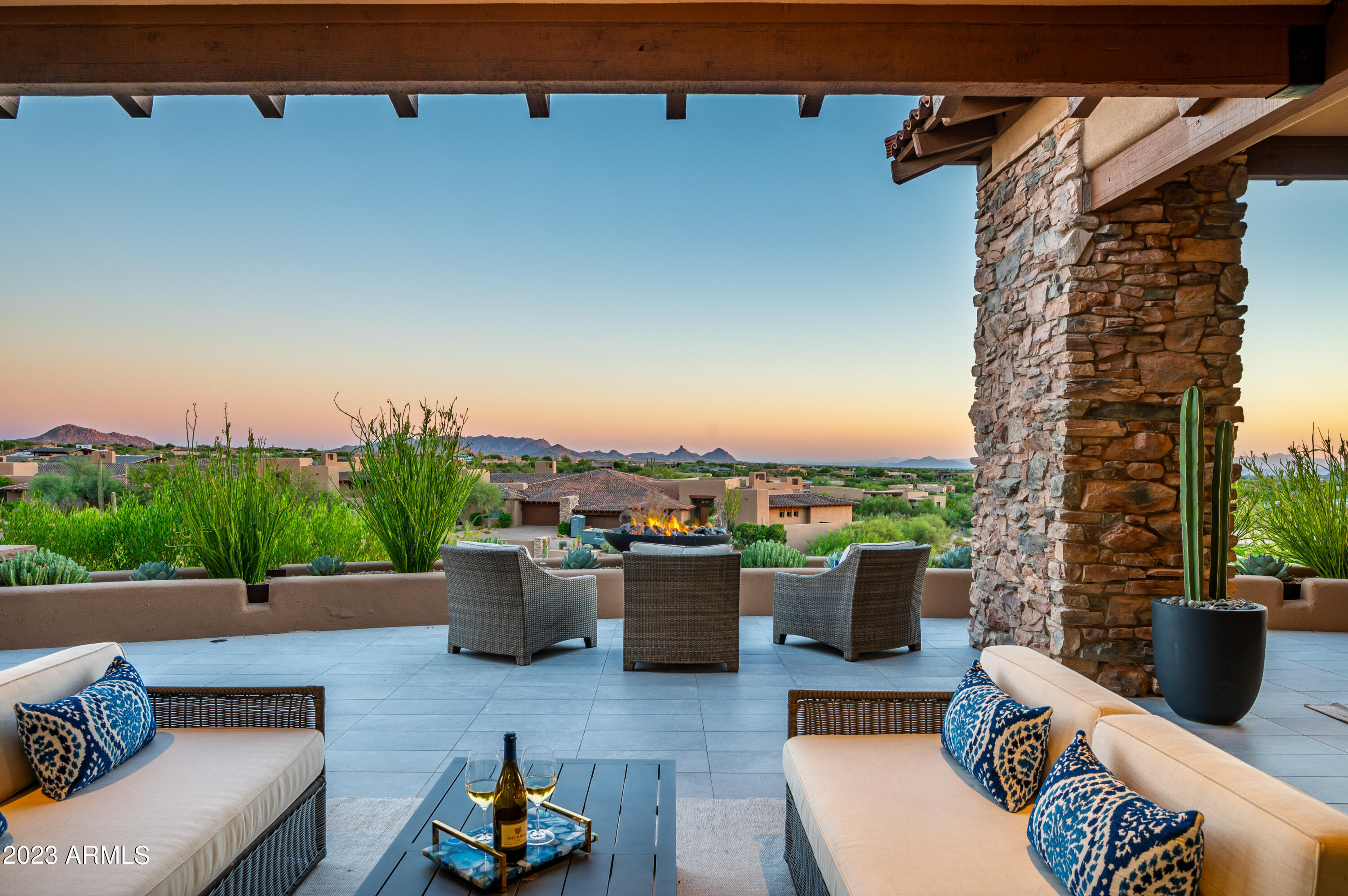 DESERT MOUNTAIN - Residential