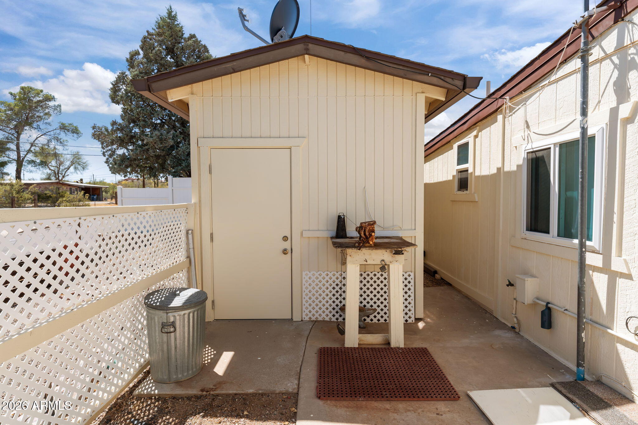 SMOKETREE ESTATES - Residential