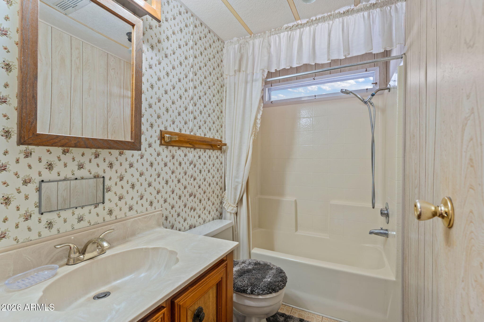 SMOKETREE ESTATES - Residential