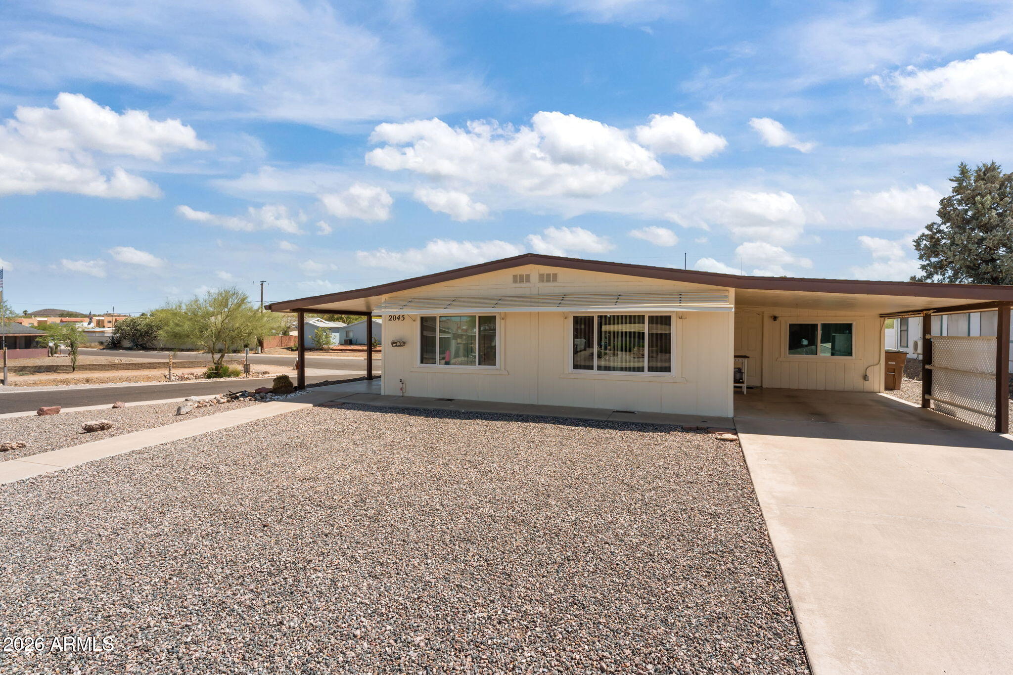 SMOKETREE ESTATES - Residential