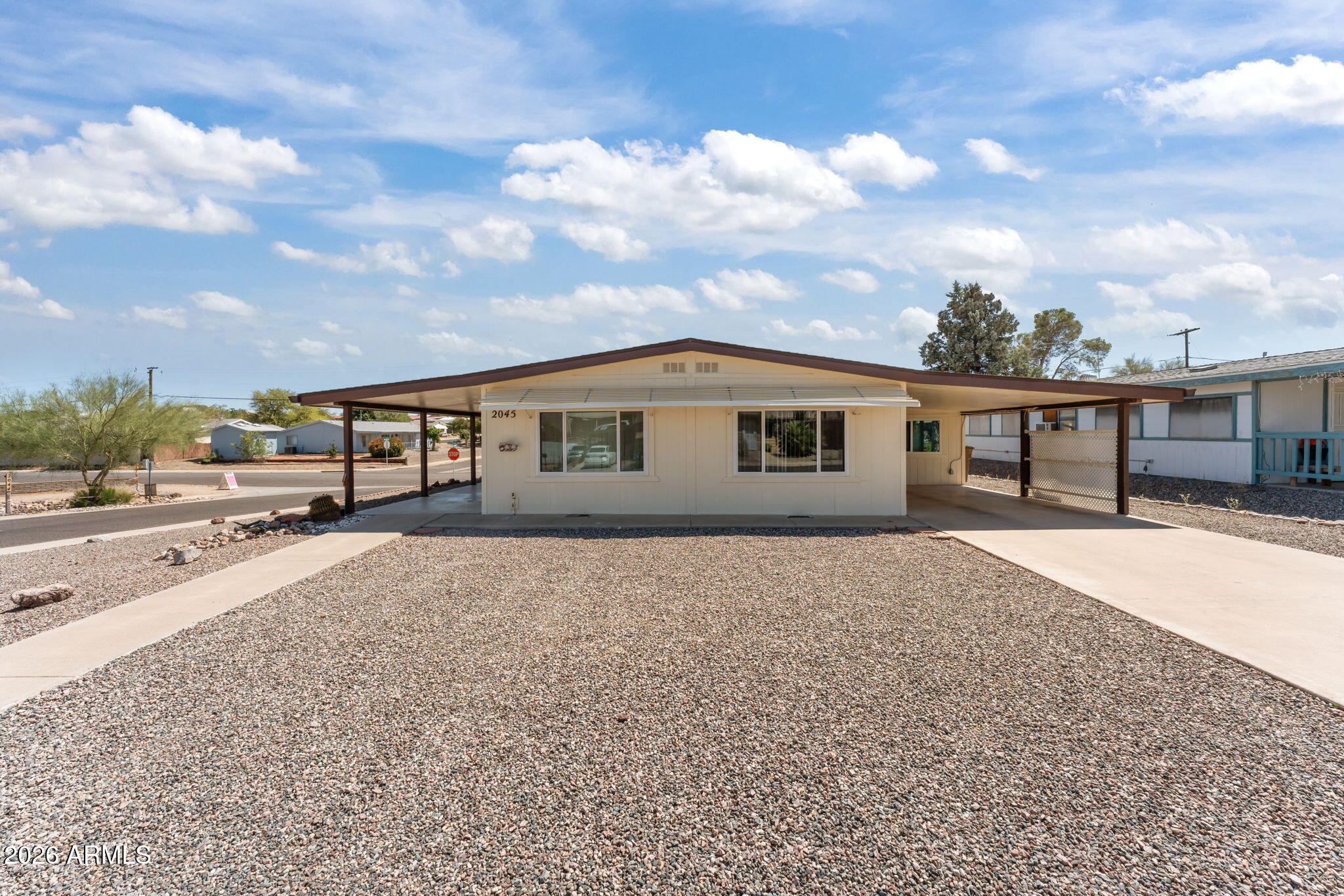 SMOKETREE ESTATES - Residential