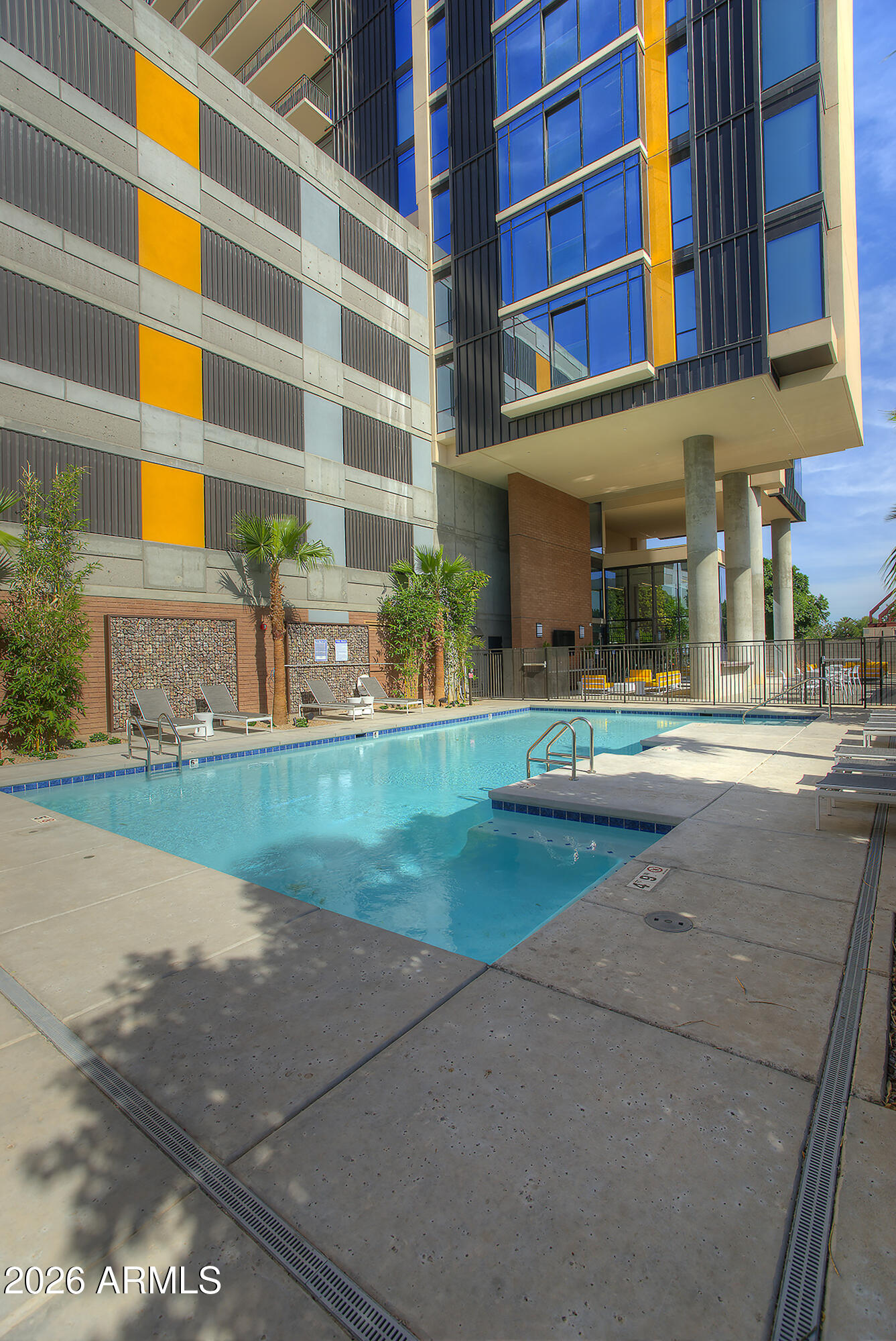 PORTLAND ON THE PARK CONDOMINIUMS 1ST AMD - Residential