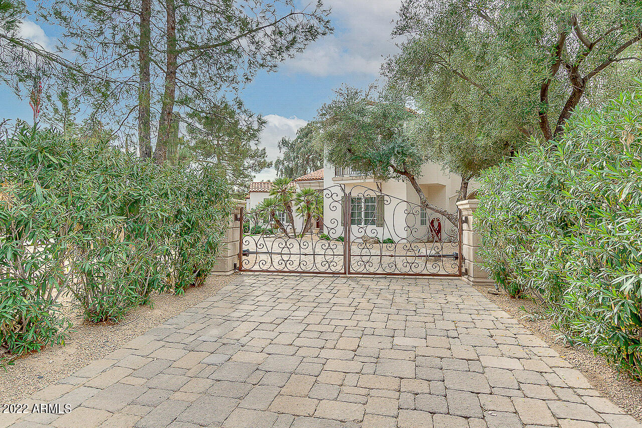 HUMMINGBIRD VISTA - Residential