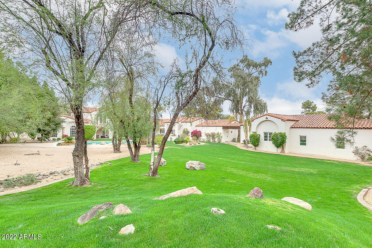 HUMMINGBIRD VISTA - Residential