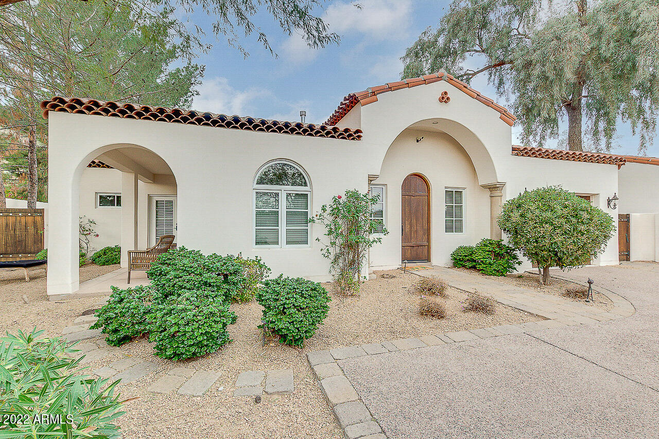 HUMMINGBIRD VISTA - Residential