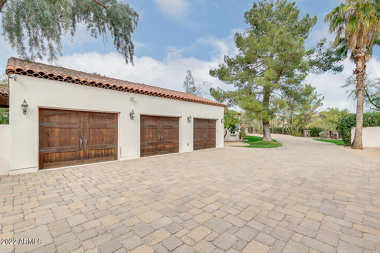 HUMMINGBIRD VISTA - Residential