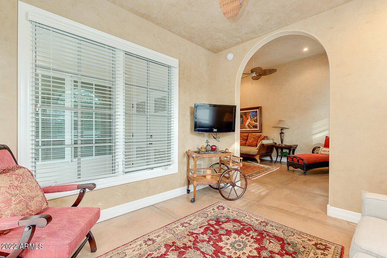 HUMMINGBIRD VISTA - Residential