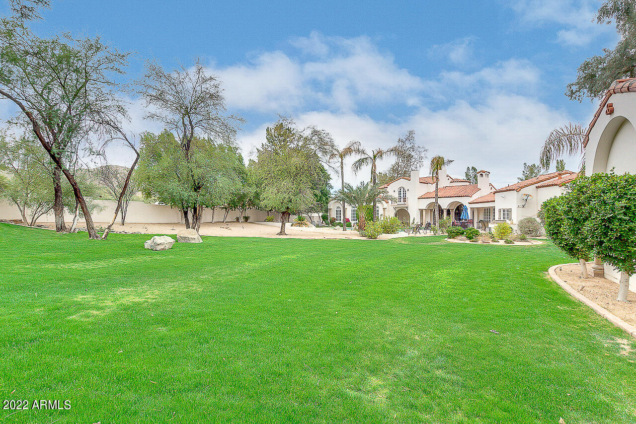HUMMINGBIRD VISTA - Residential