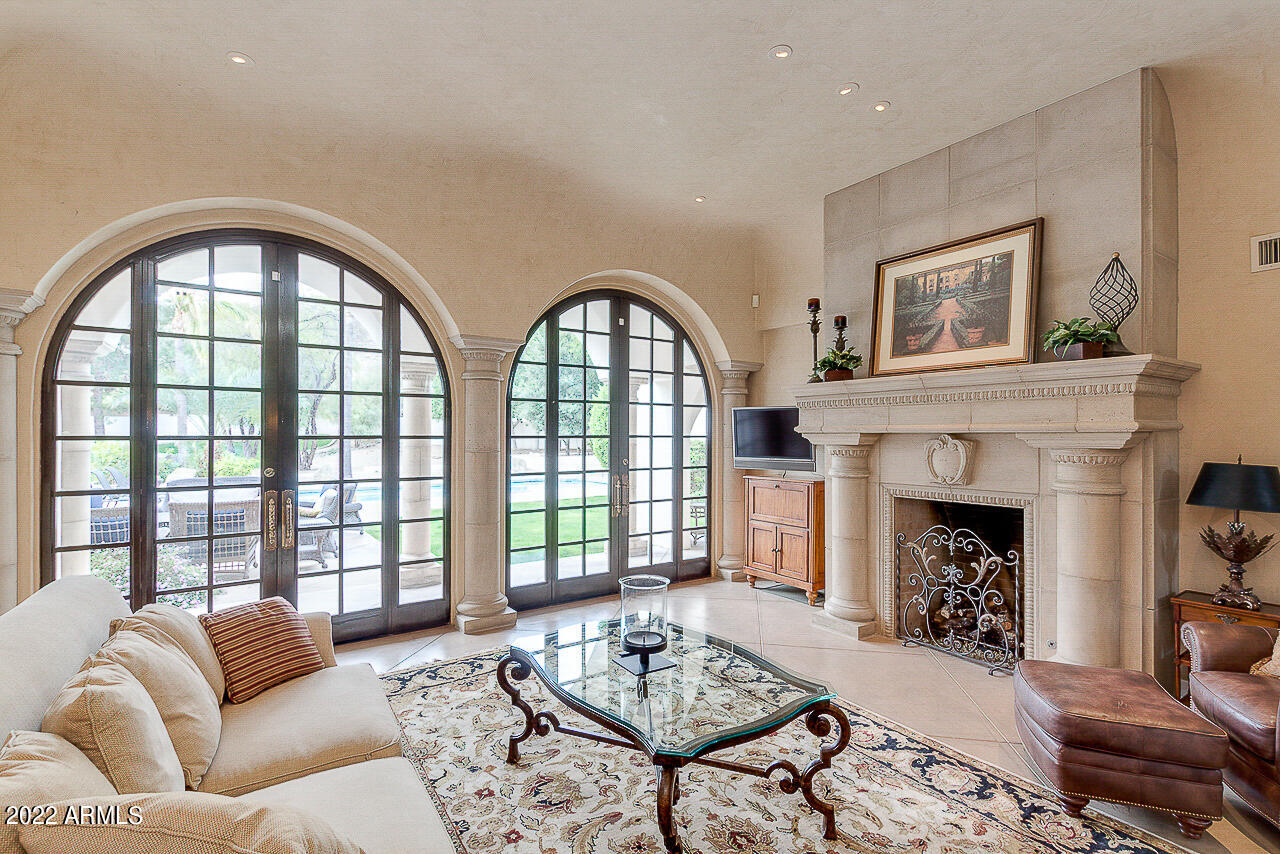 HUMMINGBIRD VISTA - Residential