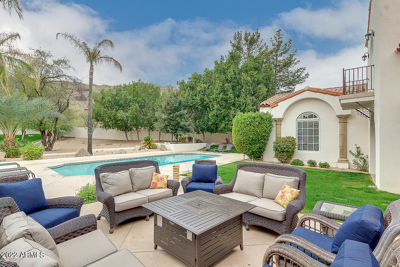 HUMMINGBIRD VISTA - Residential