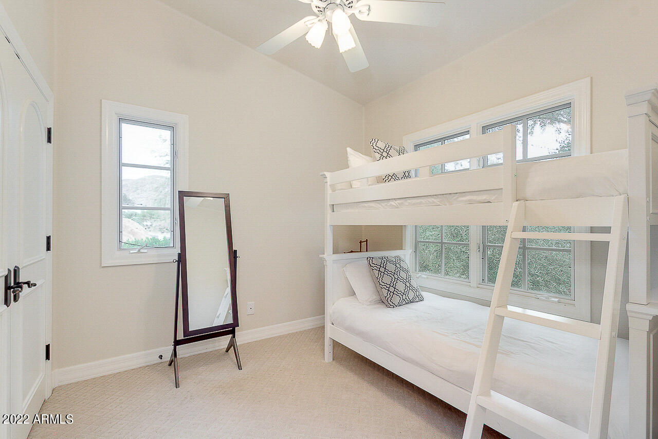 HUMMINGBIRD VISTA - Residential