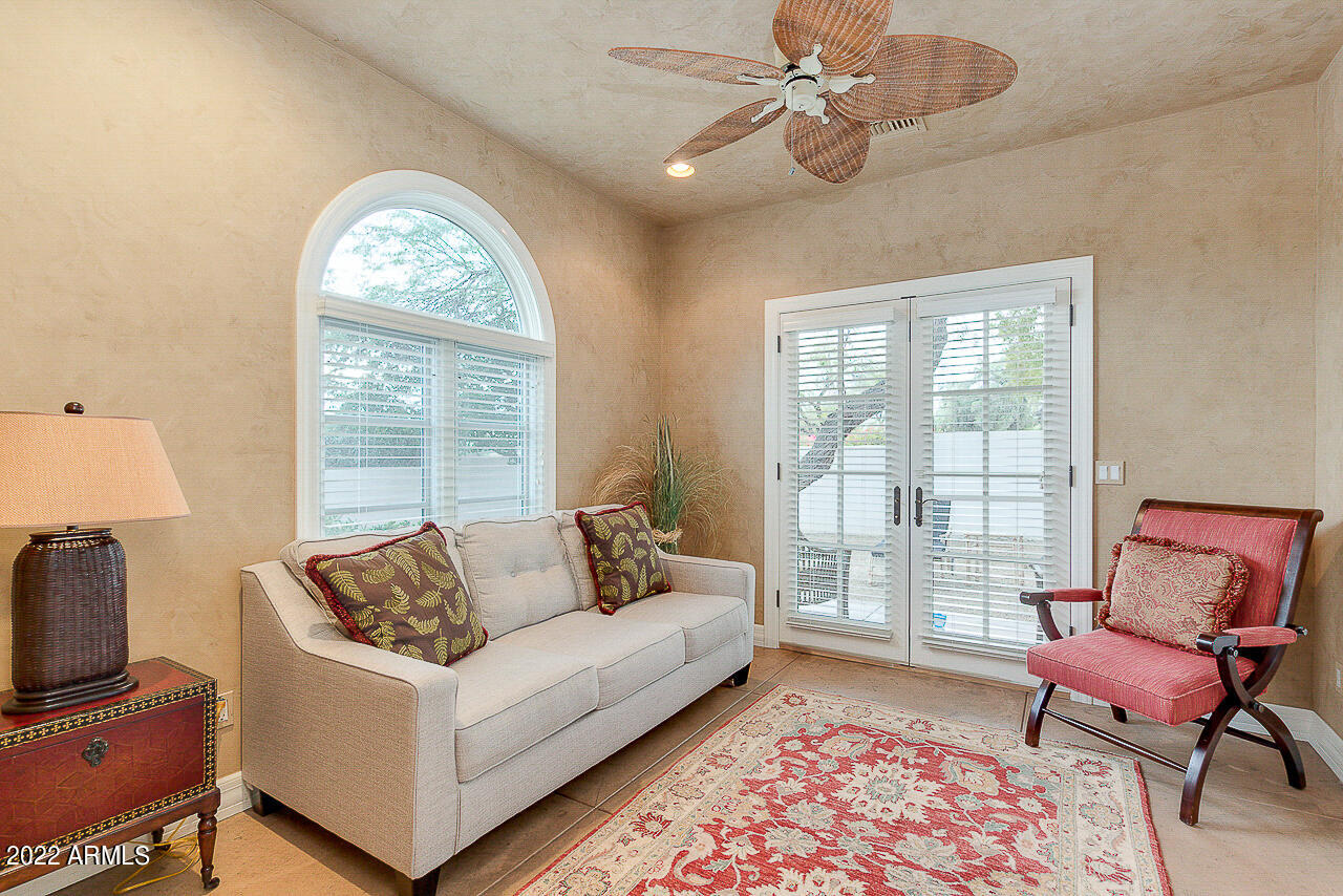HUMMINGBIRD VISTA - Residential