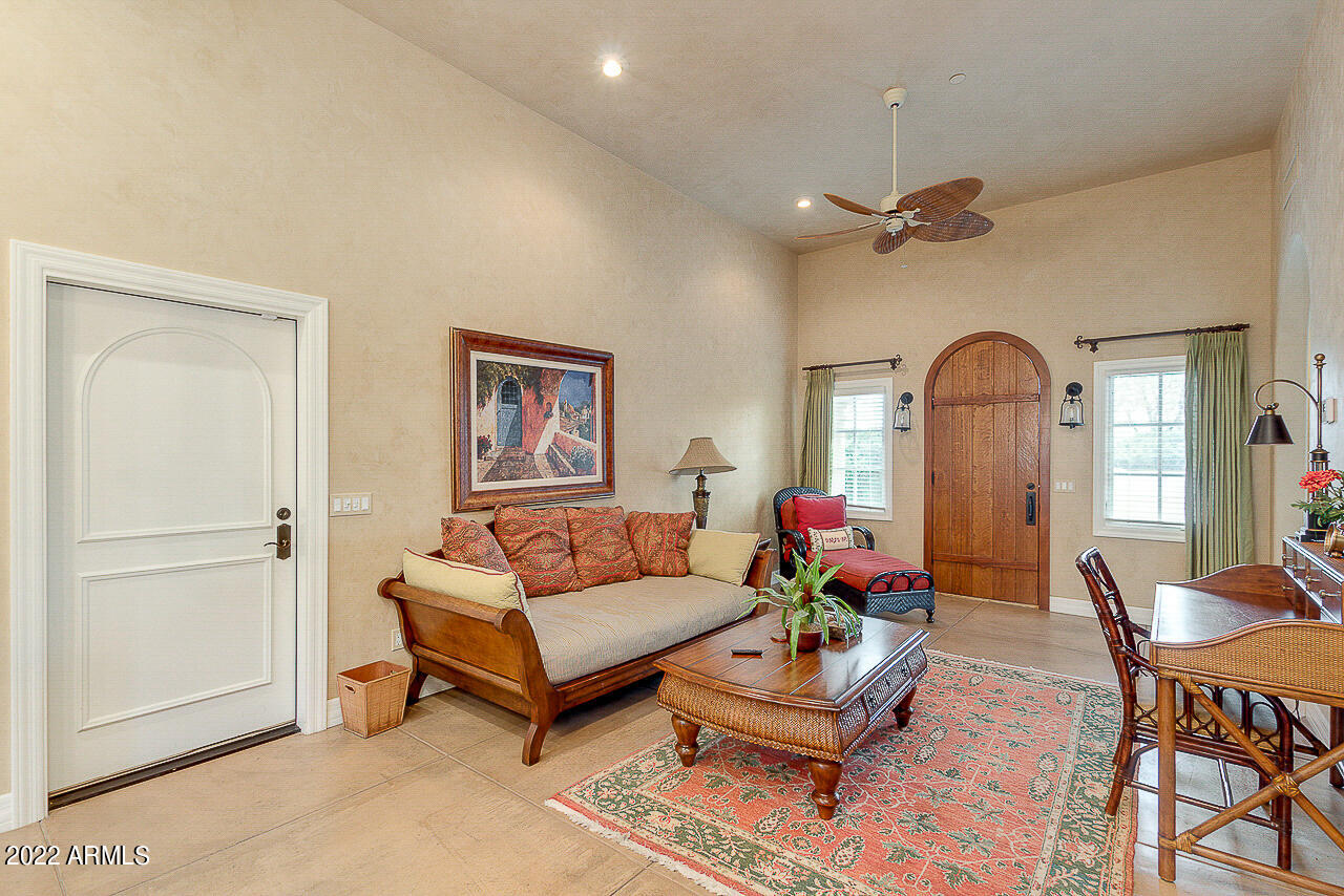 HUMMINGBIRD VISTA - Residential
