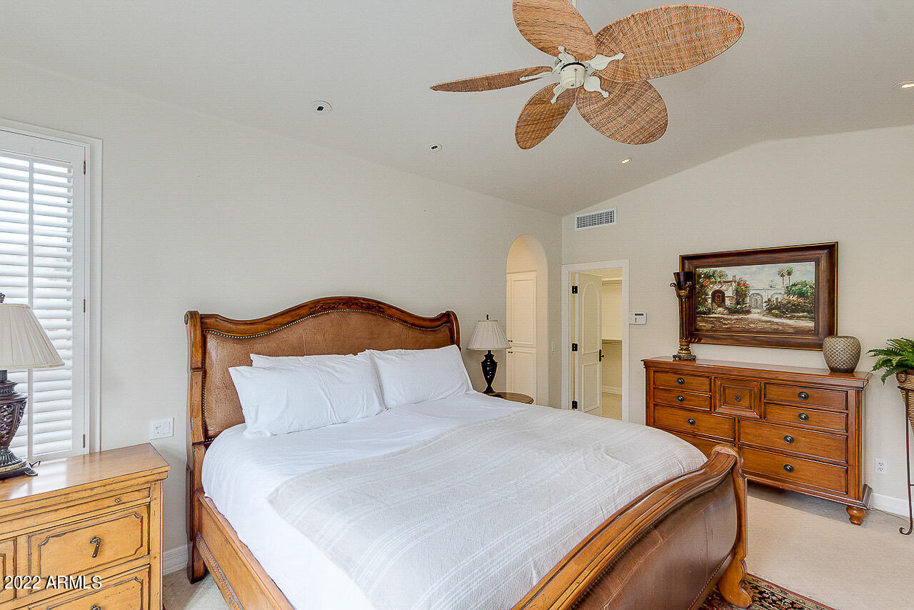 HUMMINGBIRD VISTA - Residential