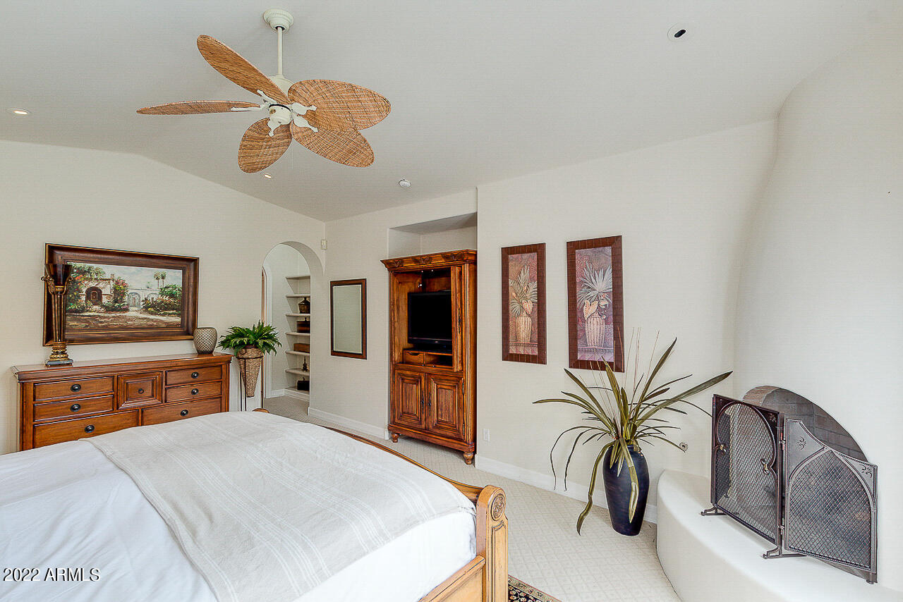 HUMMINGBIRD VISTA - Residential