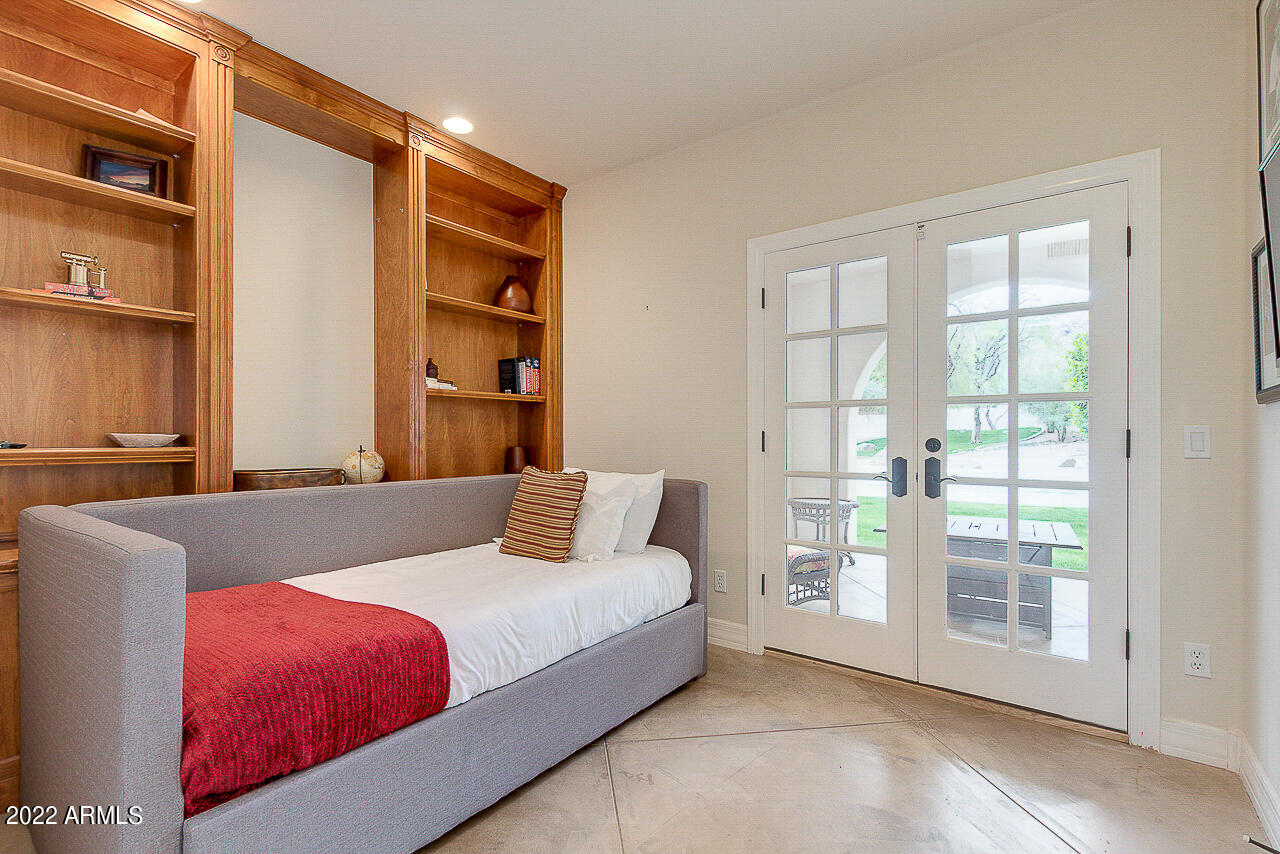 HUMMINGBIRD VISTA - Residential