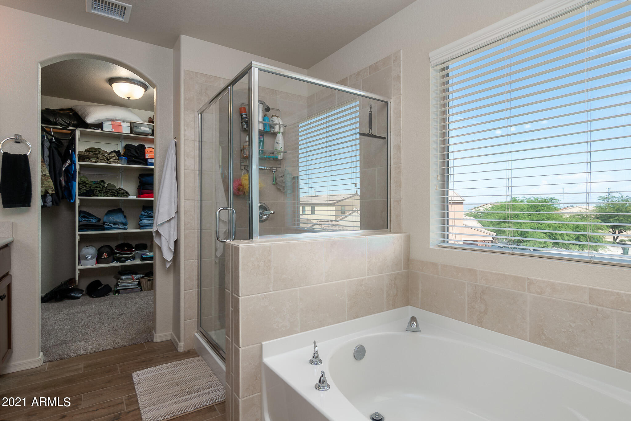 REFLECTIONS AT VALIENTE - Residential