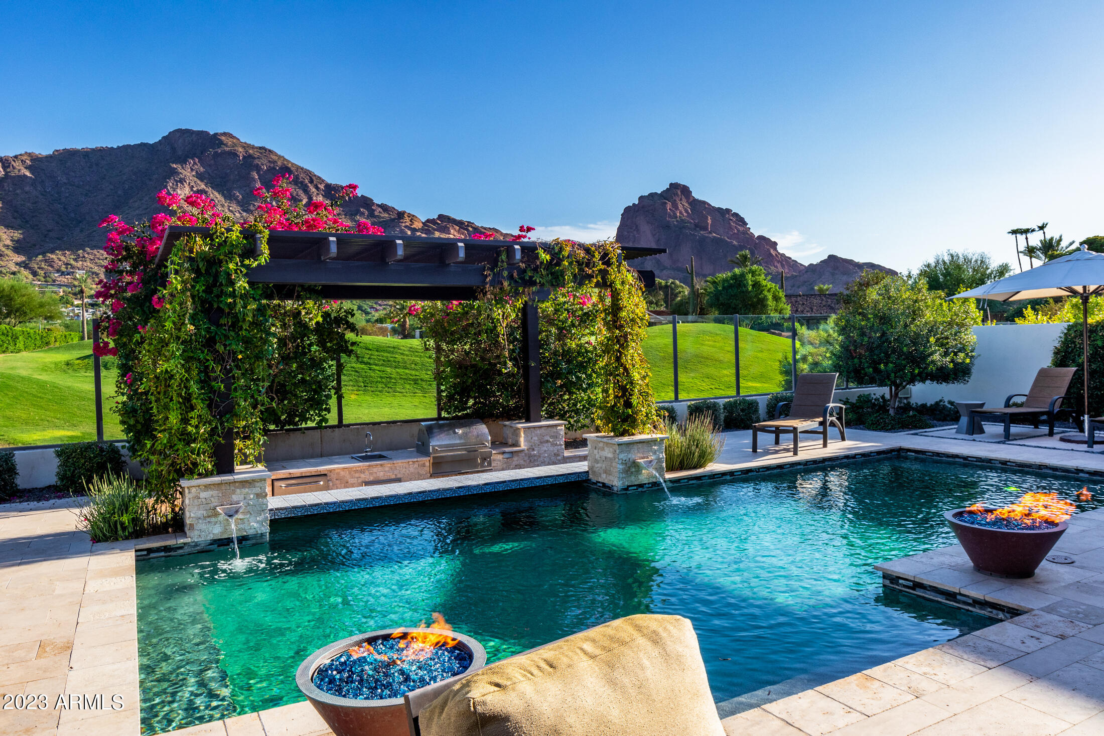 VILLAS AT MOUNTAIN SHADOWS 2 AMD - Residential