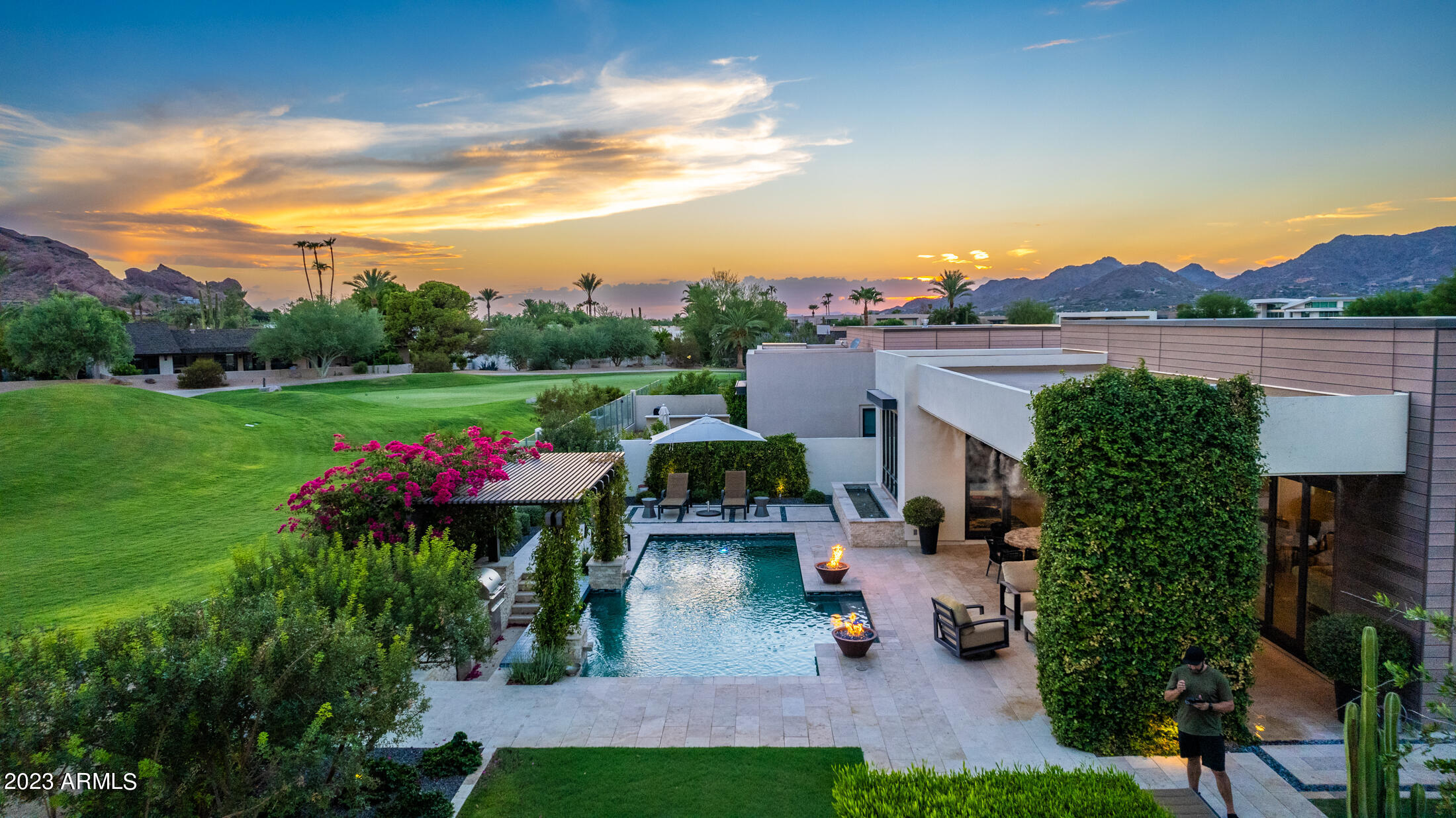 VILLAS AT MOUNTAIN SHADOWS 2 AMD - Residential