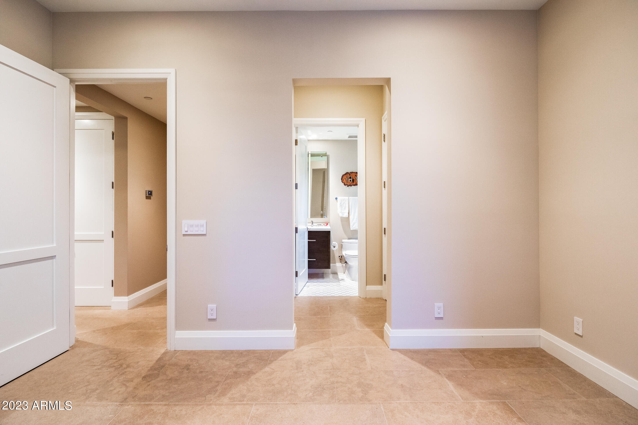 VILLAS AT MOUNTAIN SHADOWS 2 AMD - Residential