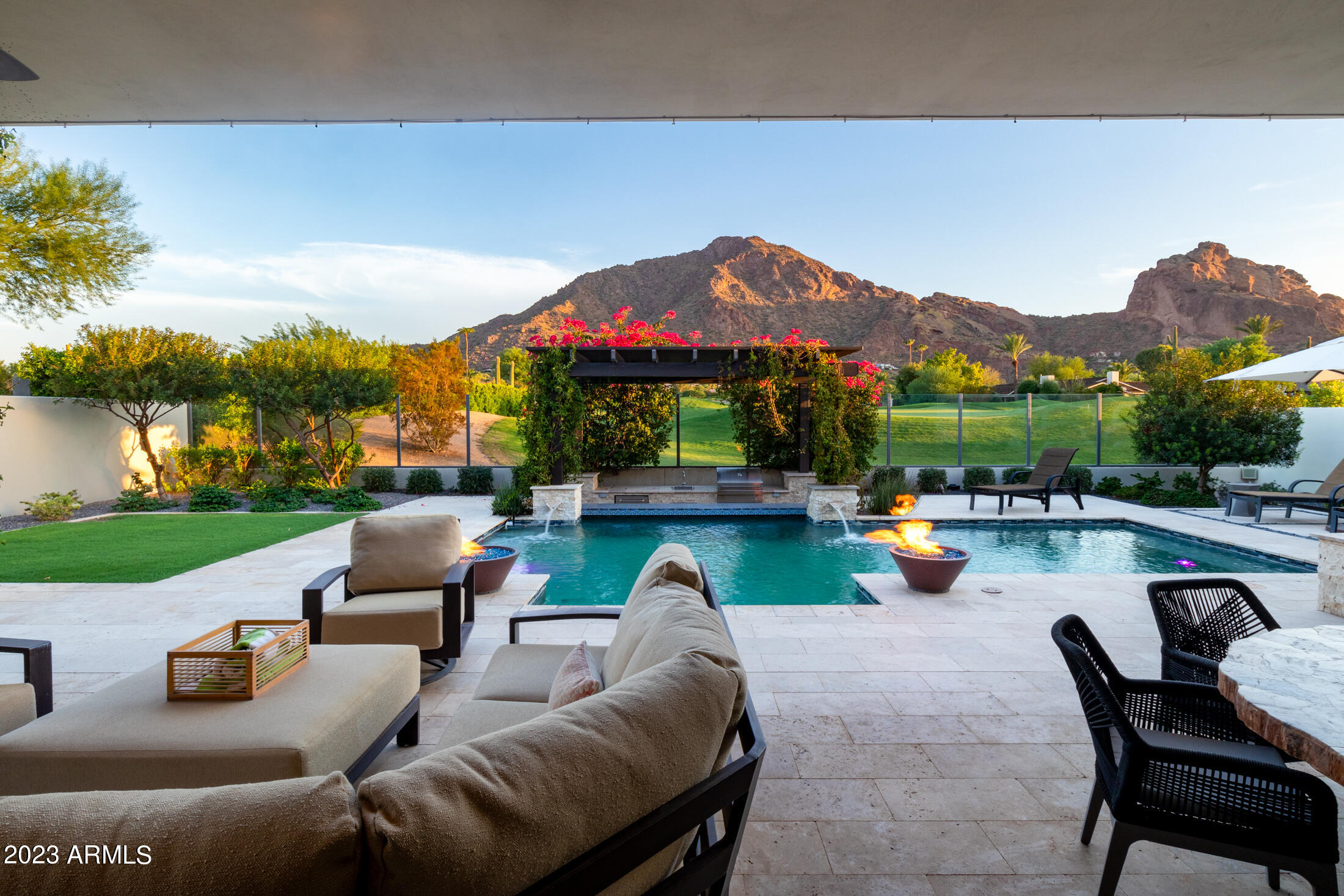 VILLAS AT MOUNTAIN SHADOWS 2 AMD - Residential