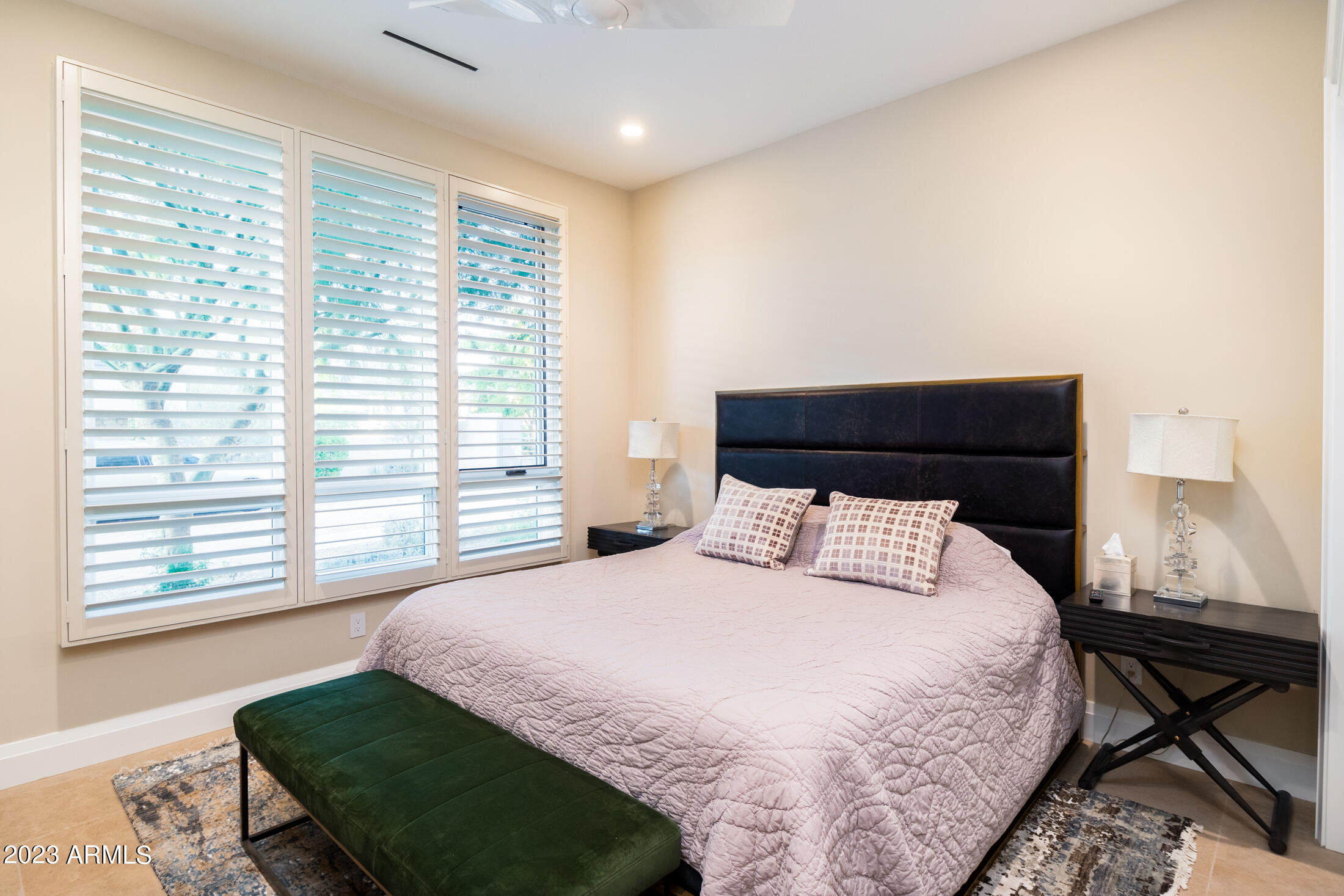 VILLAS AT MOUNTAIN SHADOWS 2 AMD - Residential