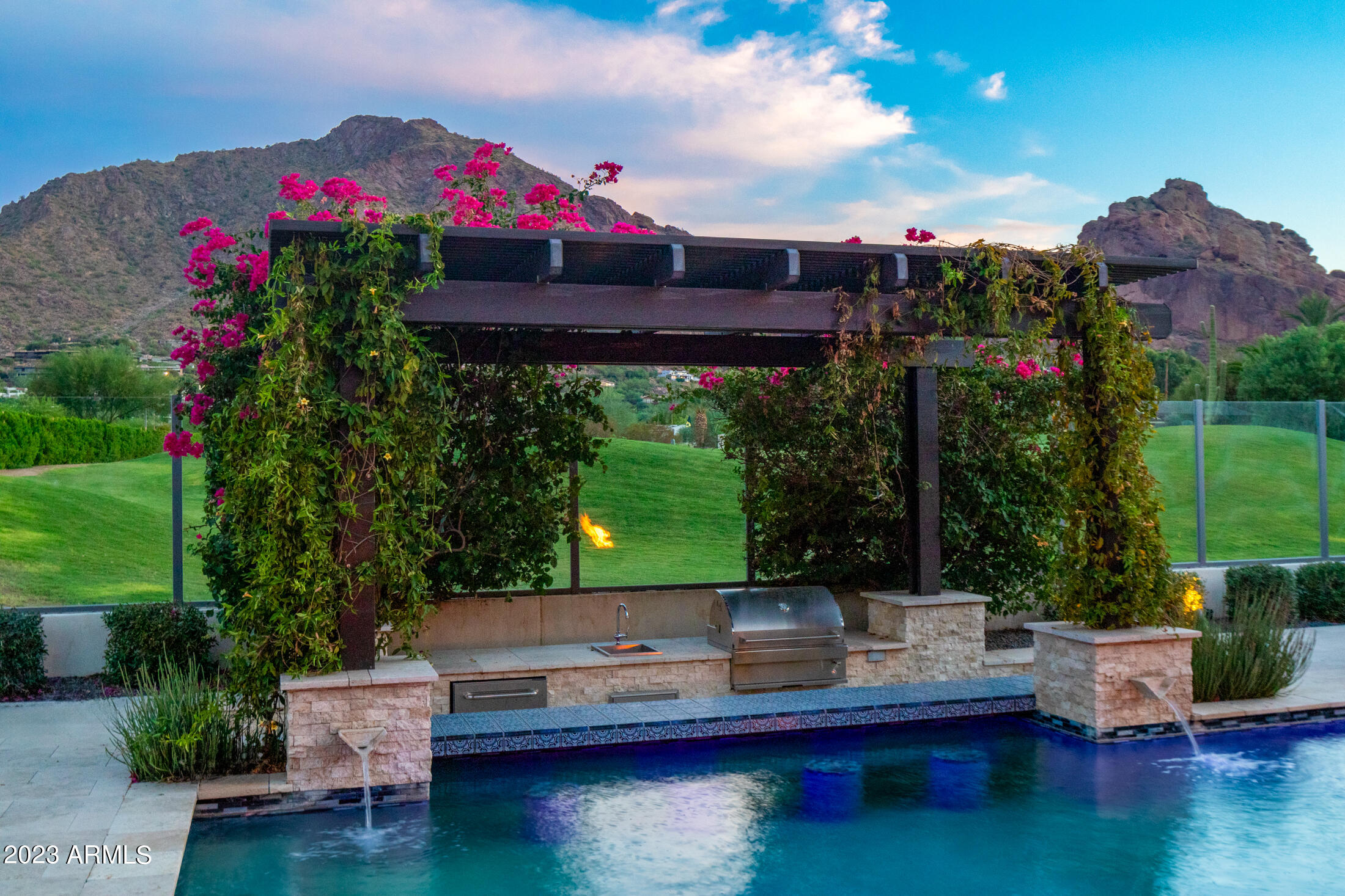 VILLAS AT MOUNTAIN SHADOWS 2 AMD - Residential