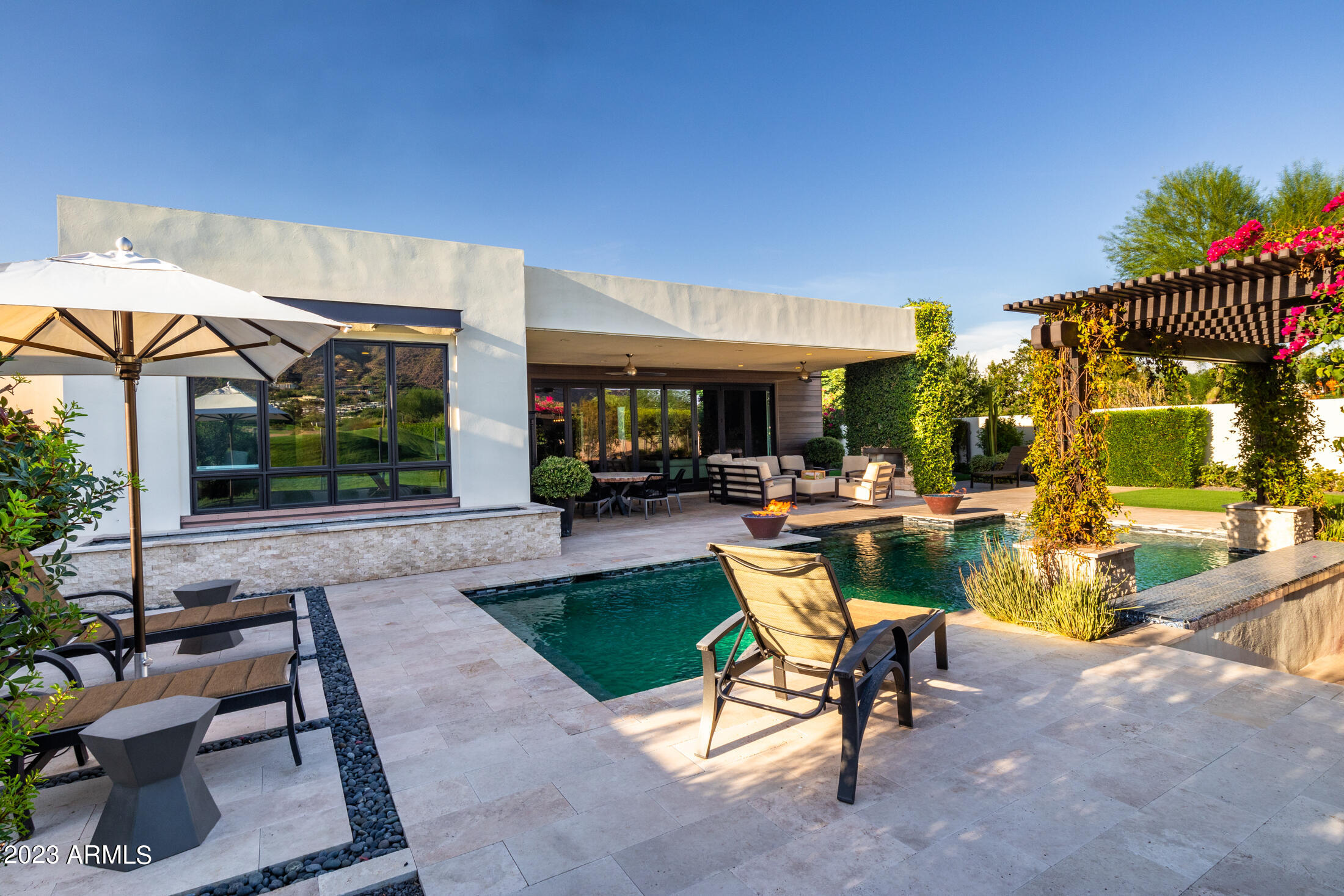 VILLAS AT MOUNTAIN SHADOWS 2 AMD - Residential
