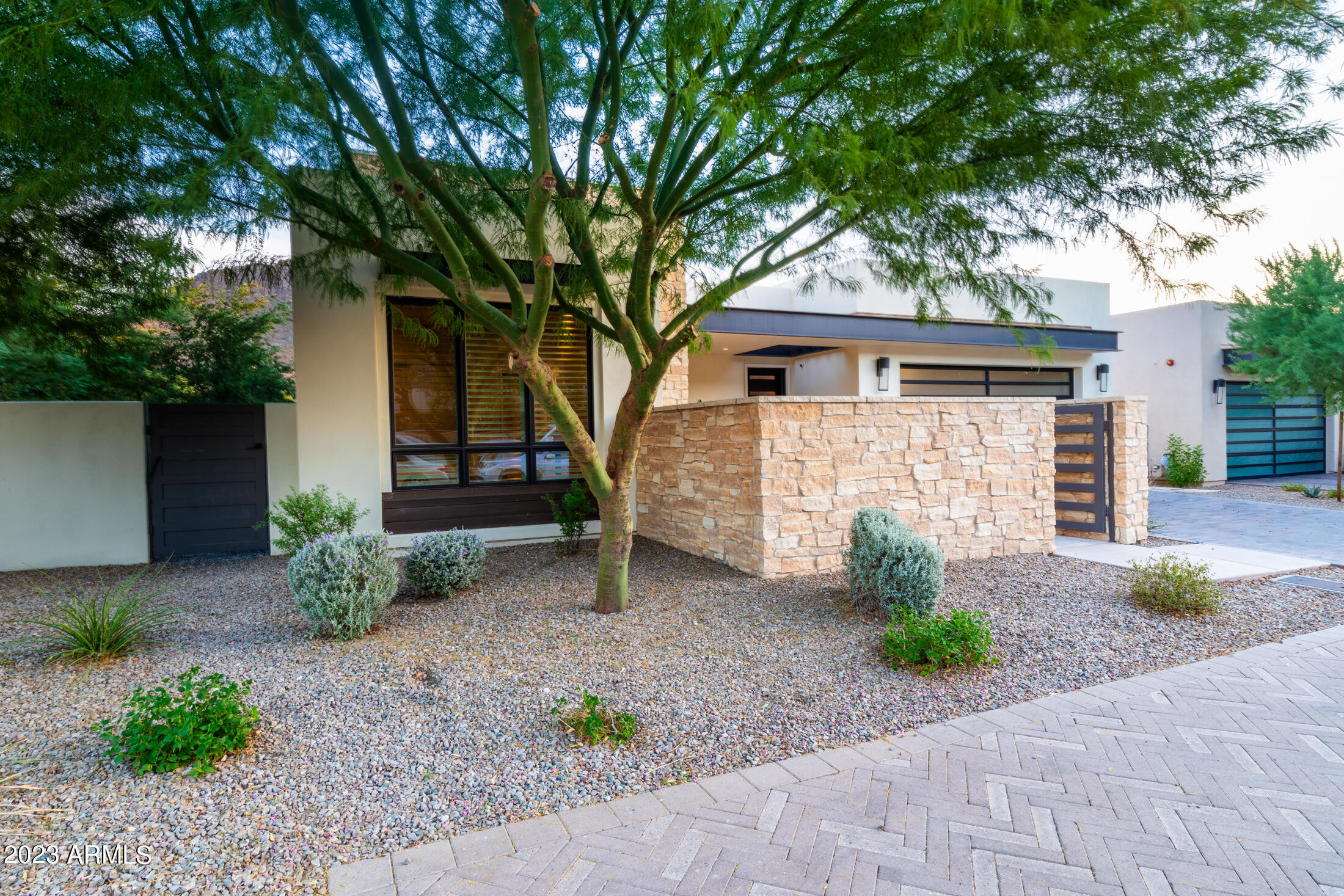 VILLAS AT MOUNTAIN SHADOWS 2 AMD - Residential