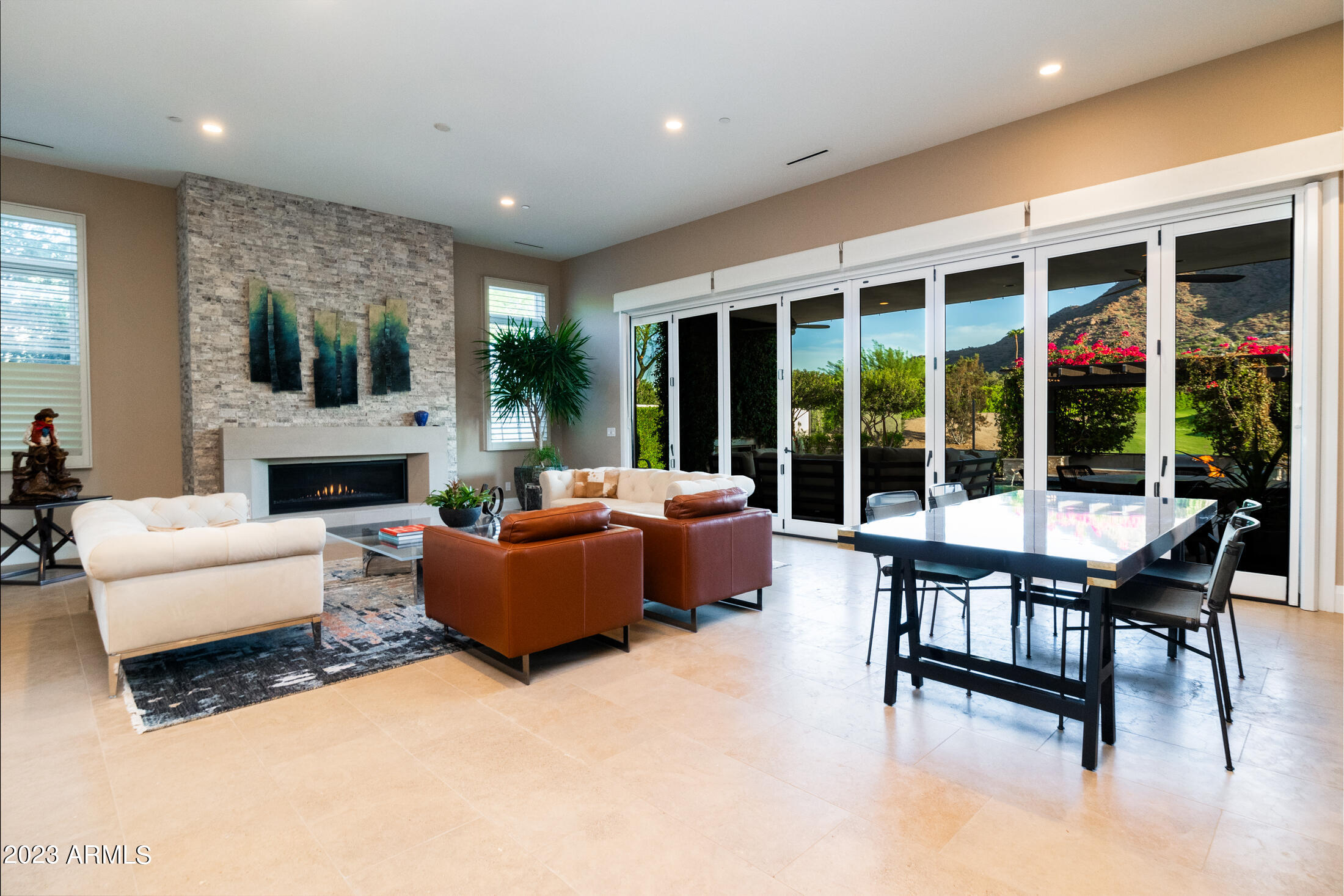 VILLAS AT MOUNTAIN SHADOWS 2 AMD - Residential
