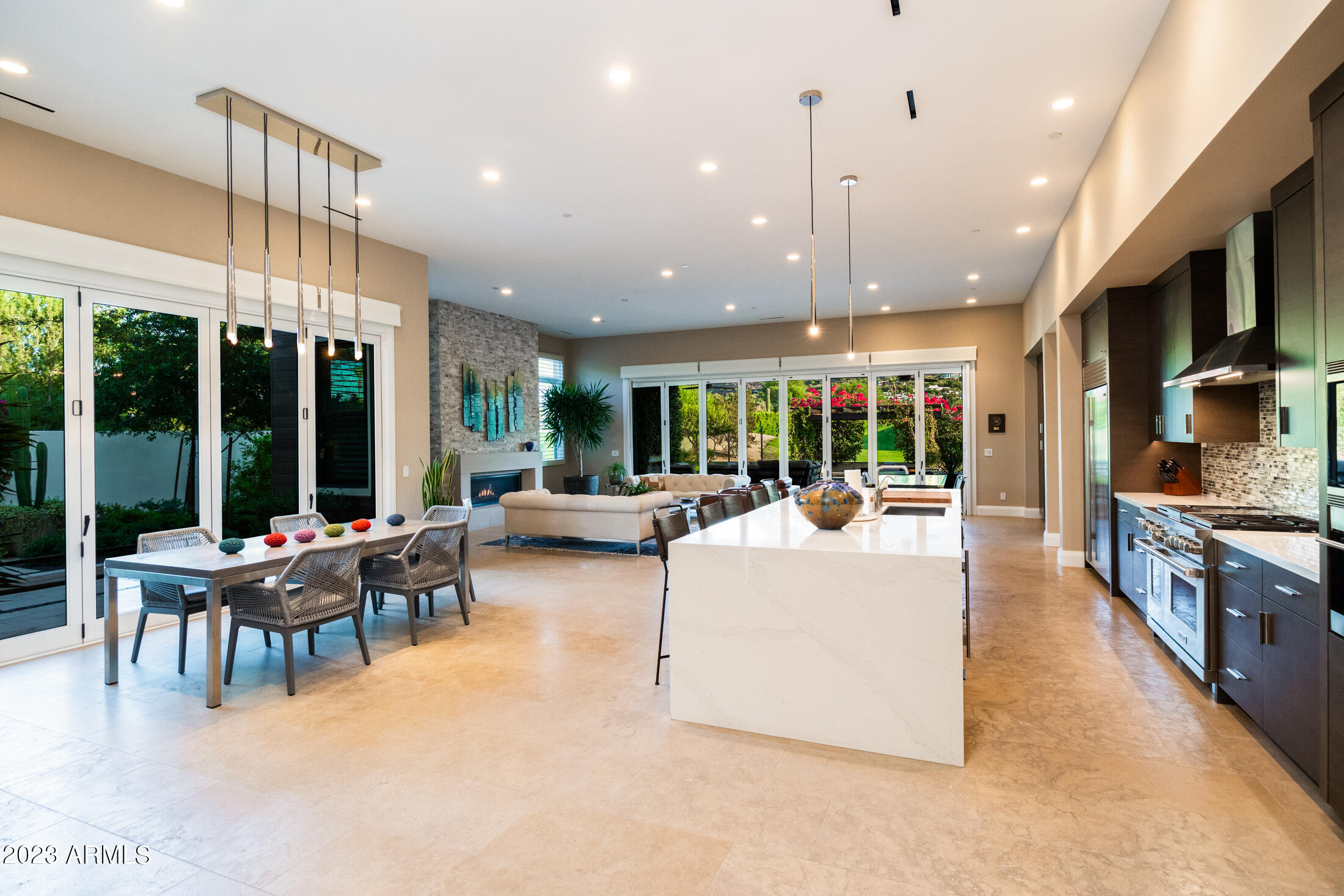 VILLAS AT MOUNTAIN SHADOWS 2 AMD - Residential
