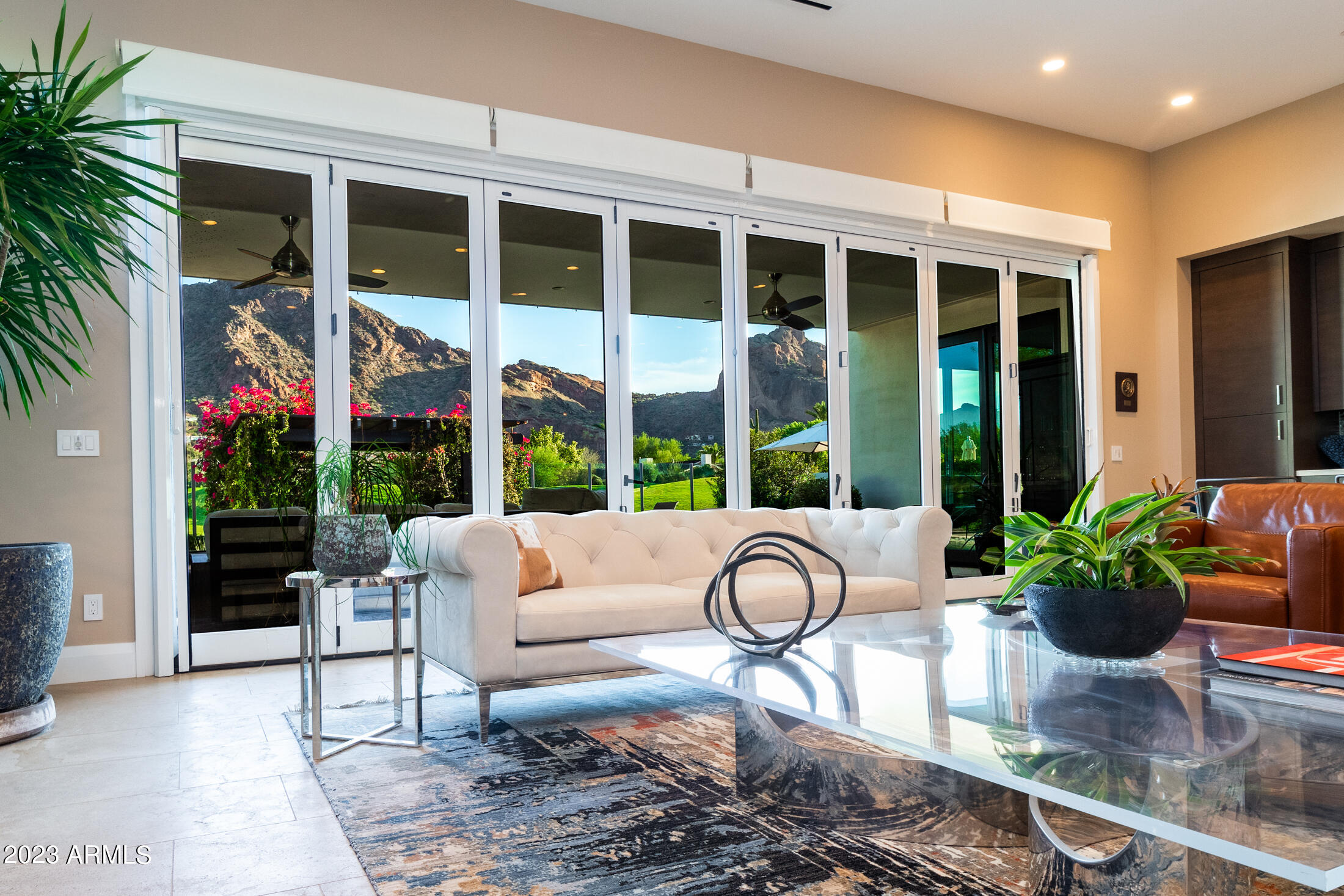 VILLAS AT MOUNTAIN SHADOWS 2 AMD - Residential