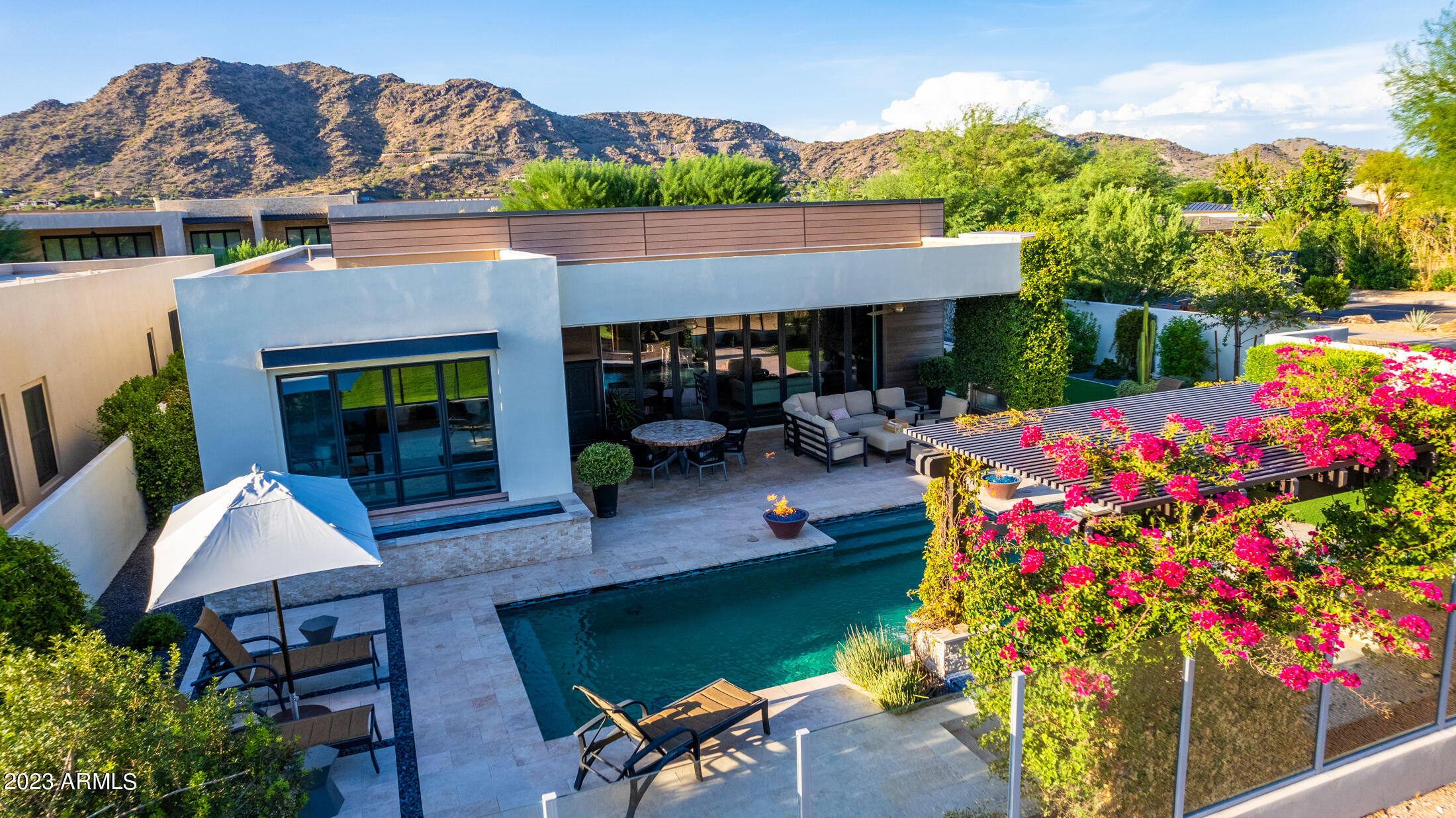 VILLAS AT MOUNTAIN SHADOWS 2 AMD - Residential