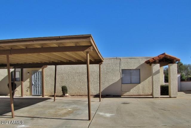 This newly updated, 3BR/2BA/1CP, 1021 sq.ft. apartment is centrally located in Sierra Vista, AZ minutes from Ft. Huachuca, PDS Elementary, shopping and Canyon Vista Medical Center.  The rental has new ceramic tile floors throughout, new light fixtures, freshly painted and is move-in ready.  The community swimming pool is steps away and there is a small back yard with storage closet.  HOA fess included.  No pets please.  Call today.