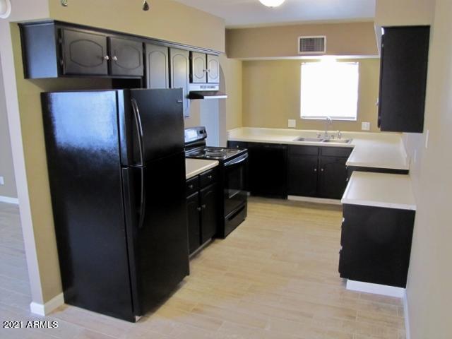 CASITAS PLACE UNIT 2 - Residential Lease