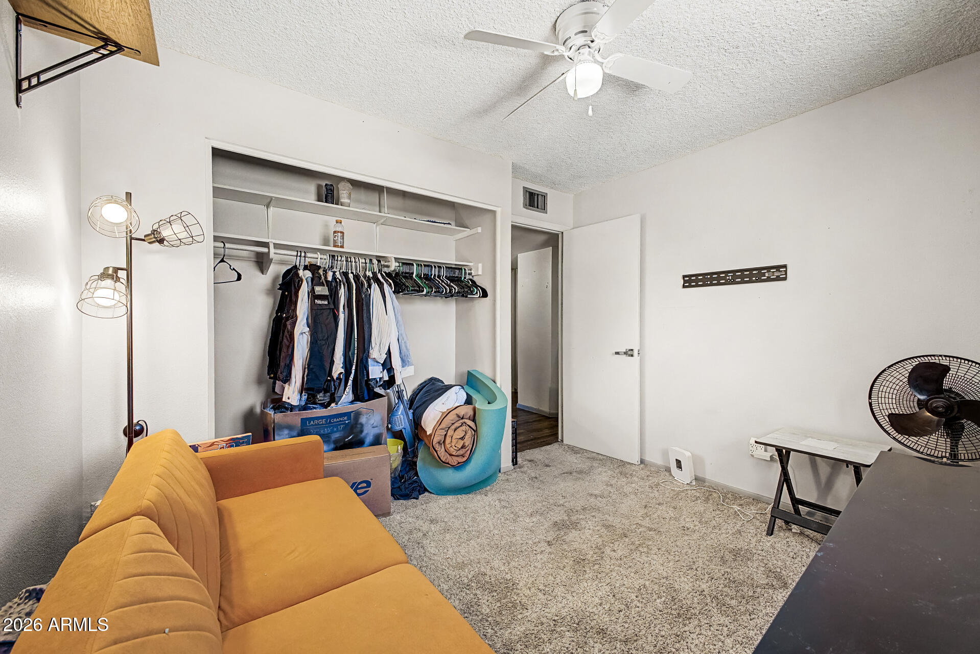 WEST PLAZA TOWNHOUSE - Residential
