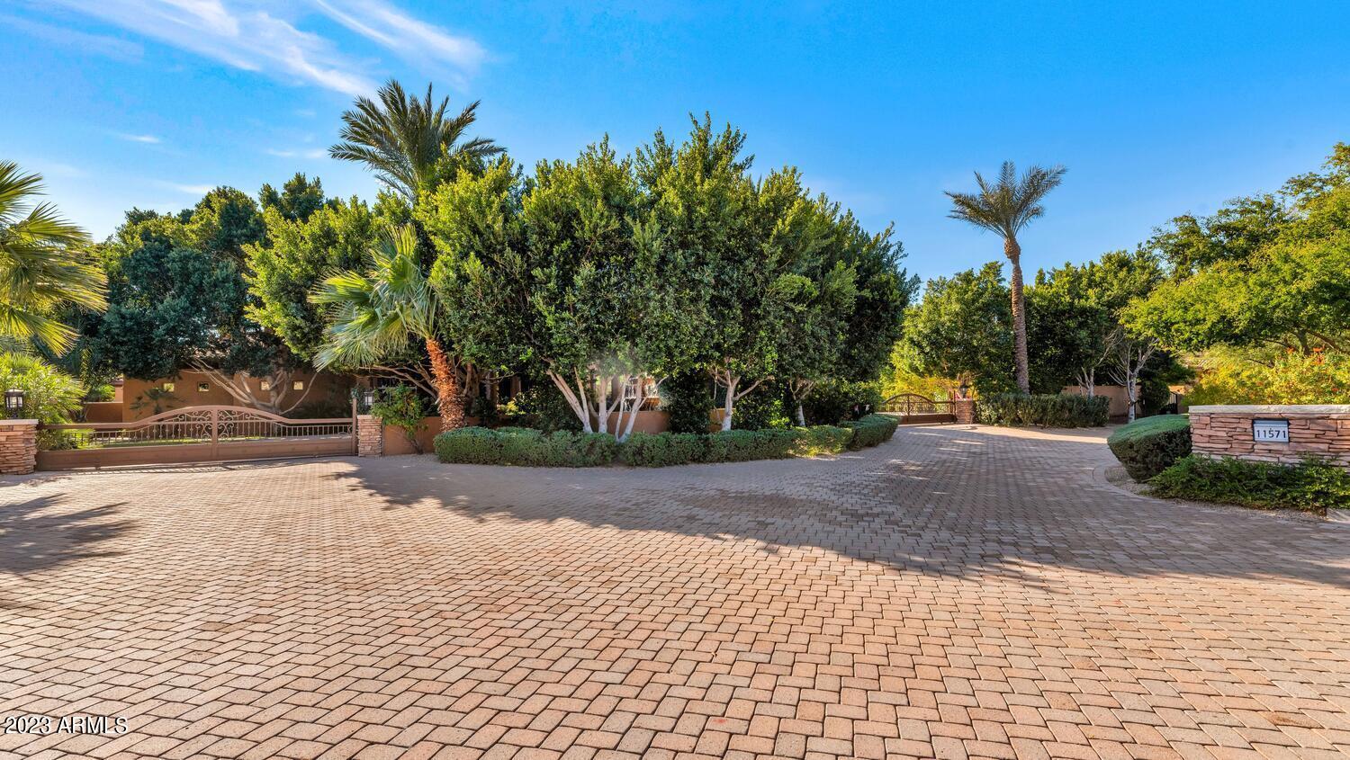 LOT TIE FOR LOTS C-3 & C-4 OF MIRAGE CROSSING - Residential